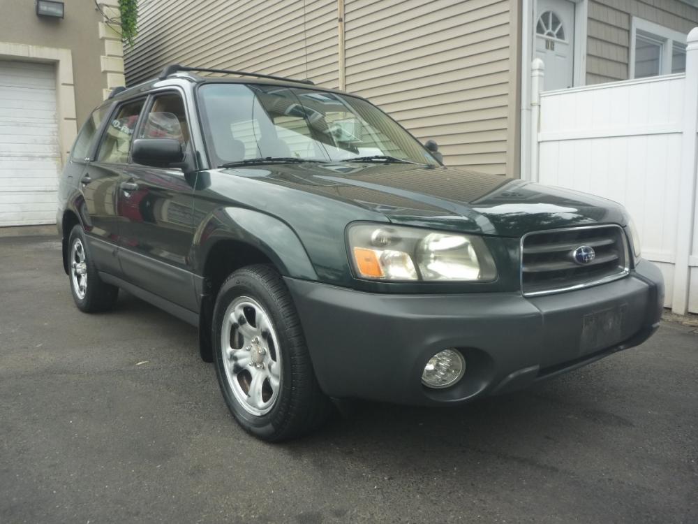 2004 GREEN /TAN CLOTH Subaru Forester 2.5 X (JF1SG63674H) with an 2.5L H4 SOHC 16V engine, 4-Speed Automatic Overdrive transmission, located at 1018 Brunswick Ave, Trenton, NJ, 08638, (609) 989-0900, 40.240086, -74.748085 - Photo #0