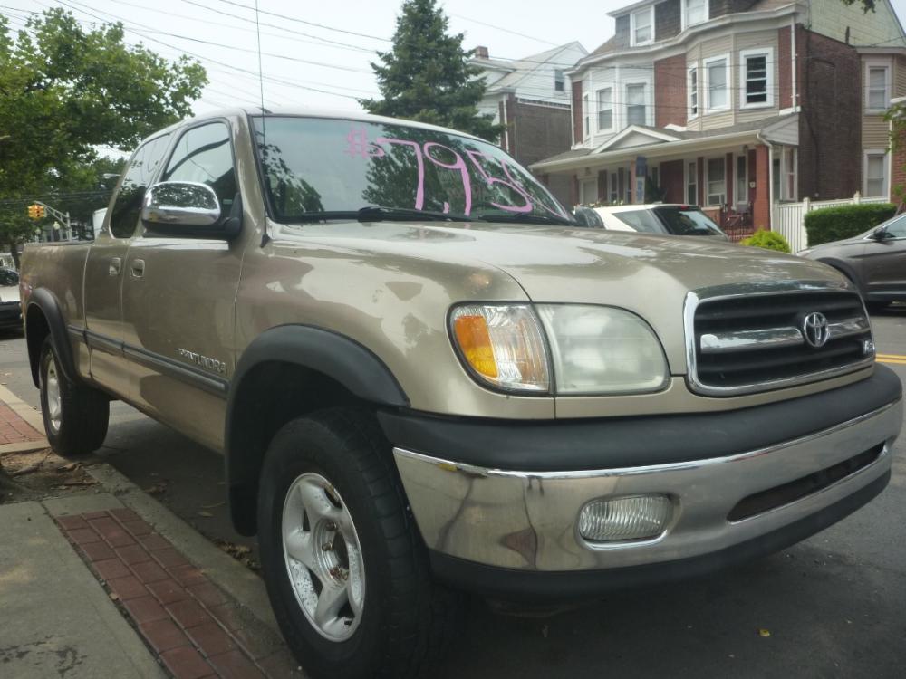 2002 TAN /TAN CLOTH Toyota Tundra SR5 Access Cab 4WD (5TBBT44162S) with an 4.7L V8 DOHC 32V engine, 4-Speed Automatic Overdrive transmission, located at 1018 Brunswick Ave, Trenton, NJ, 08638, (609) 989-0900, 40.240086, -74.748085 - Photo #0