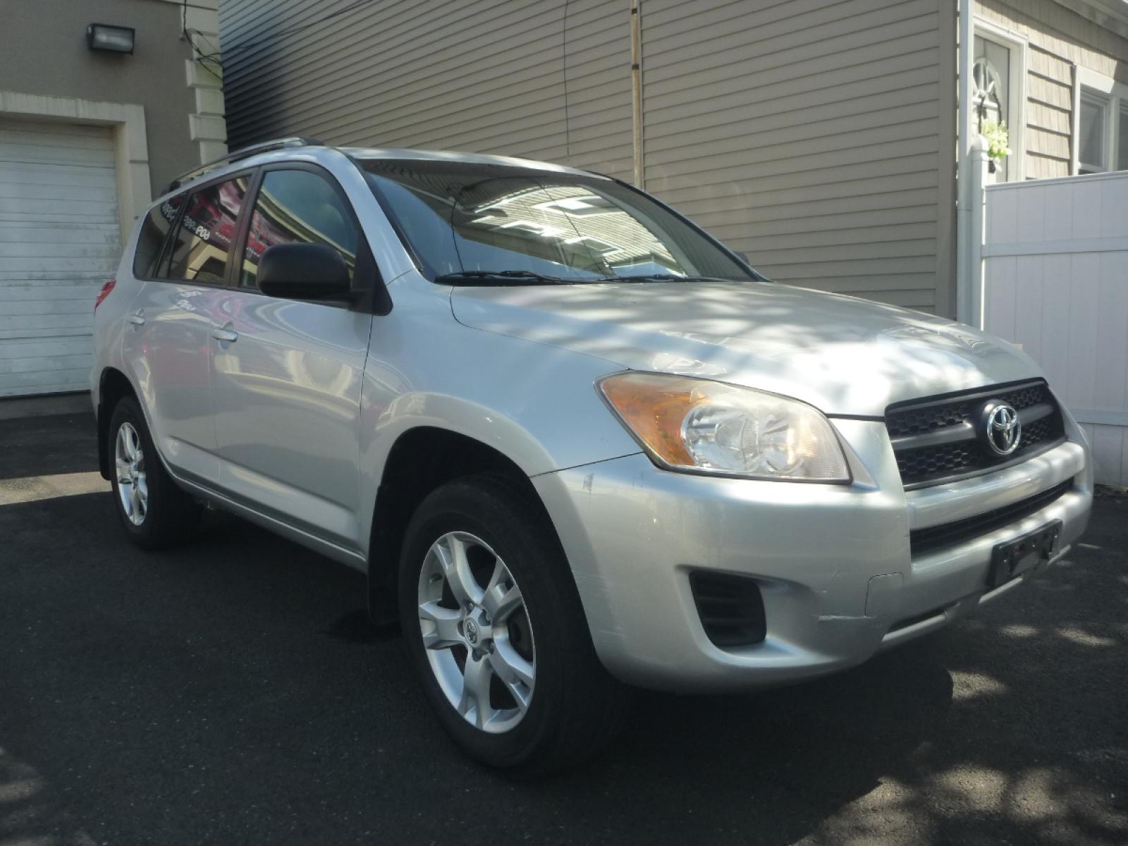 2011 SILVER /GREY CLOTH Toyota RAV4 Base I4 4WD (2T3BF4DV4BW) with an 2.4L L4 DOHC 16V engine, 4-Speed Automatic transmission, located at 1018 Brunswick Ave, Trenton, NJ, 08638, (609) 989-0900, 40.240086, -74.748085 - 2011 TOYOTA RAV 4 4WD WITH 134824 MILES IN GREAT CONDITION INSIDE AND OUT SERVICED UP RUNS AND DRIVES GREAT FINANCING AND EXTENDED SERVICE CONTRACTS AVAILABLE CALL NOW TO COME SEE 609-989-0900 OR TEXT 609-273-5100 - Photo #0