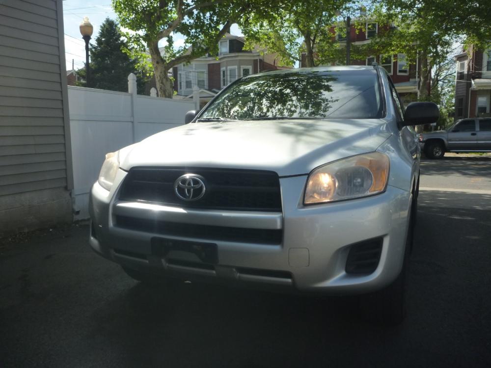 2011 SILVER /GREY CLOTH Toyota RAV4 Base I4 4WD (2T3BF4DV4BW) with an 2.4L L4 DOHC 16V engine, 4-Speed Automatic transmission, located at 1018 Brunswick Ave, Trenton, NJ, 08638, (609) 989-0900, 40.240086, -74.748085 - 2011 TOYOTA RAV 4 4WD WITH 134824 MILES IN GREAT CONDITION INSIDE AND OUT SERVICED UP RUNS AND DRIVES GREAT FINANCING AND EXTENDED SERVICE CONTRACTS AVAILABLE CALL NOW TO COME SEE 609-989-0900 OR TEXT 609-273-5100 - Photo #9