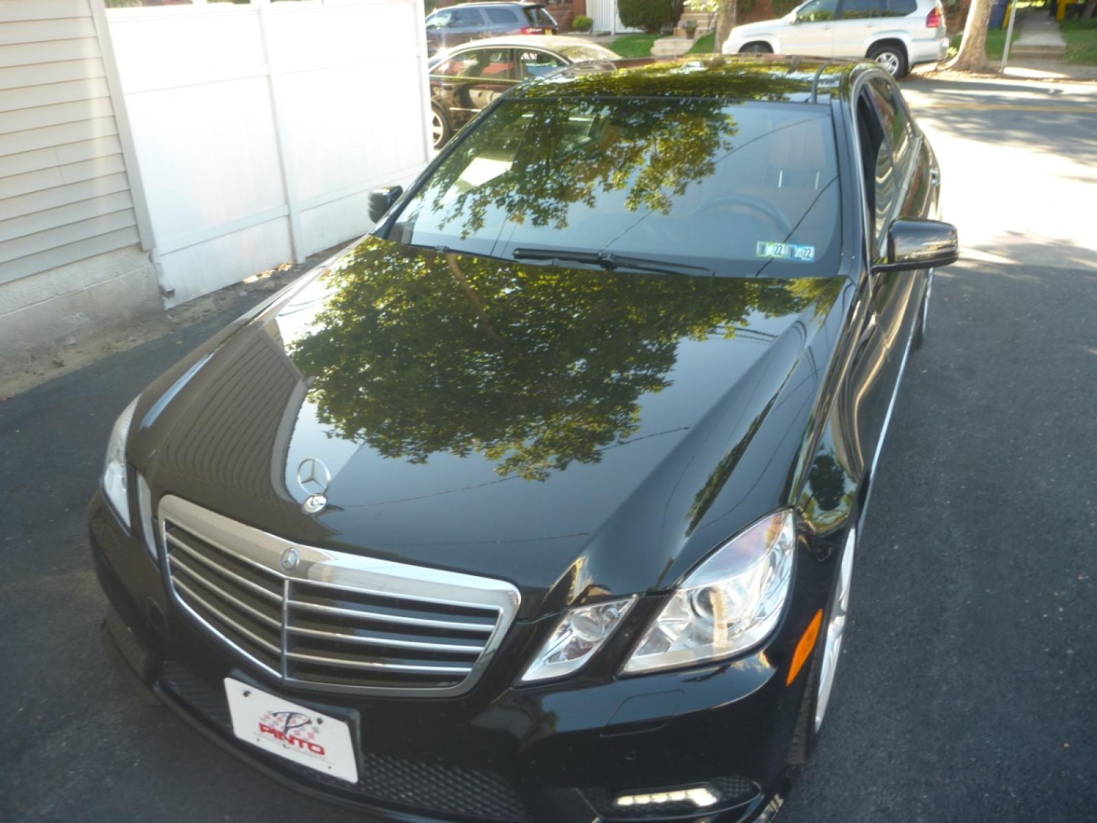 2011 BLACK /TAN/BLACK LEATHER Mercedes-Benz E-Class E550 Sedan 4MATIC (WDDHF9AB2BA) with an 5.5L V8 DOHC 32V engine, 7-Speed Automatic transmission, located at 1018 Brunswick Ave, Trenton, NJ, 08638, (609) 989-0900, 40.240086, -74.748085 - 2011 MERCEDES E550 4MATIC LUXURY MODEL WITH ONLY 80K MILES IN EXCELLENT CONDITION INSIDE AND OUT RUNS AND DRIVES GREAT SERVICED UP FINANCING AND EXTENDED SERVICE CONTRACTS AVAILABLE CALL NOW TO COME SEE 609-989-0900 - Photo #11