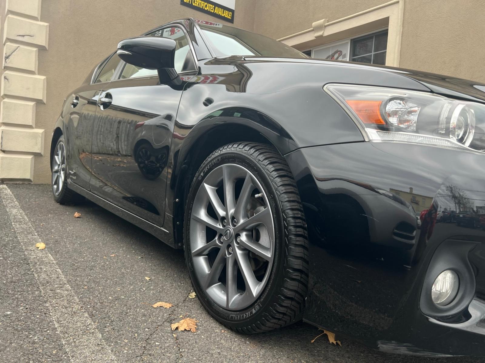2012 BLACK Lexus CT 200h Base (JTHKD5BHXC2) with an 1.8L L4 HYBRID engine, Continuously Variable Transmission transmission, located at 1018 Brunswick Ave, Trenton, NJ, 08638, (609) 989-0900, 40.240086, -74.748085 - WOW! Here is a very special 1-owner Hybrid Lexus CT200 that has been well maintained by Lexus since new and it shows on this vehicle! Carfax certified Black beauty w 43MPG! An absolute must see and drive at an incredible value for sure! Like new inside and out and ready for its next owner for 10 ye - Photo #4