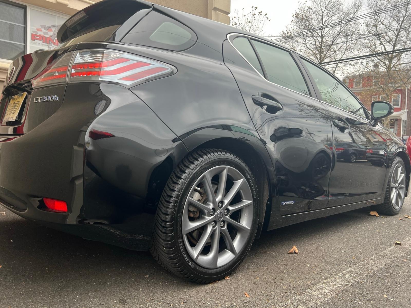 2012 BLACK Lexus CT 200h Base (JTHKD5BHXC2) with an 1.8L L4 HYBRID engine, Continuously Variable Transmission transmission, located at 1018 Brunswick Ave, Trenton, NJ, 08638, (609) 989-0900, 40.240086, -74.748085 - WOW! Here is a very special 1-owner Hybrid Lexus CT200 that has been well maintained by Lexus since new and it shows on this vehicle! Carfax certified Black beauty w 43MPG! An absolute must see and drive at an incredible value for sure! Like new inside and out and ready for its next owner for 10 ye - Photo #5