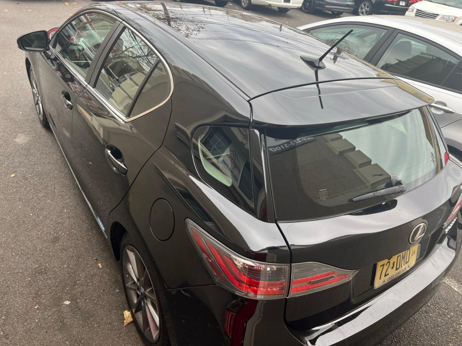 2012 BLACK Lexus CT 200h Base (JTHKD5BHXC2) with an 1.8L L4 HYBRID engine, Continuously Variable Transmission transmission, located at 1018 Brunswick Ave, Trenton, NJ, 08638, (609) 989-0900, 40.240086, -74.748085 - WOW! Here is a very special 1-owner Hybrid Lexus CT200 that has been well maintained by Lexus since new and it shows on this vehicle! Carfax certified Black beauty w 43MPG! An absolute must see and drive at an incredible value for sure! Like new inside and out and ready for its next owner for 10 ye - Photo #7