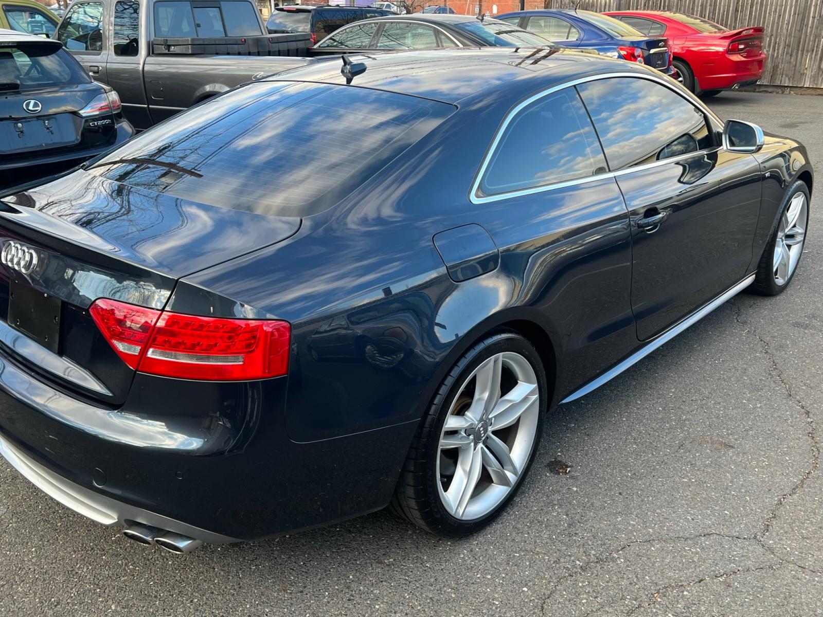 2012 Blue /TAN LEATHER Audi S5 4.2 Coupe quattro Tiptronic (WAUVVAFR0CA) with an 4.2L V8 DOHC 32V engine, 6-Speed Automatic transmission, located at 1018 Brunswick Ave, Trenton, NJ, 08638, (609) 989-0900, 40.240086, -74.748085 - WOW! A REAL NICE MIDNIGHT BLUE PEARL S5 PRESTIGE. COMPLETE WITH BASKETBALL BROWN INTERIOR, SERVICED UP AND LIKE NEW IN EVERY WAY! VERY LOW MILES AND AN ABSOLUTE MUST SEE ASAP! PLEASE CALL TO SET UP AN APPT W ANTHONY, (609)273-5100 - Photo #4