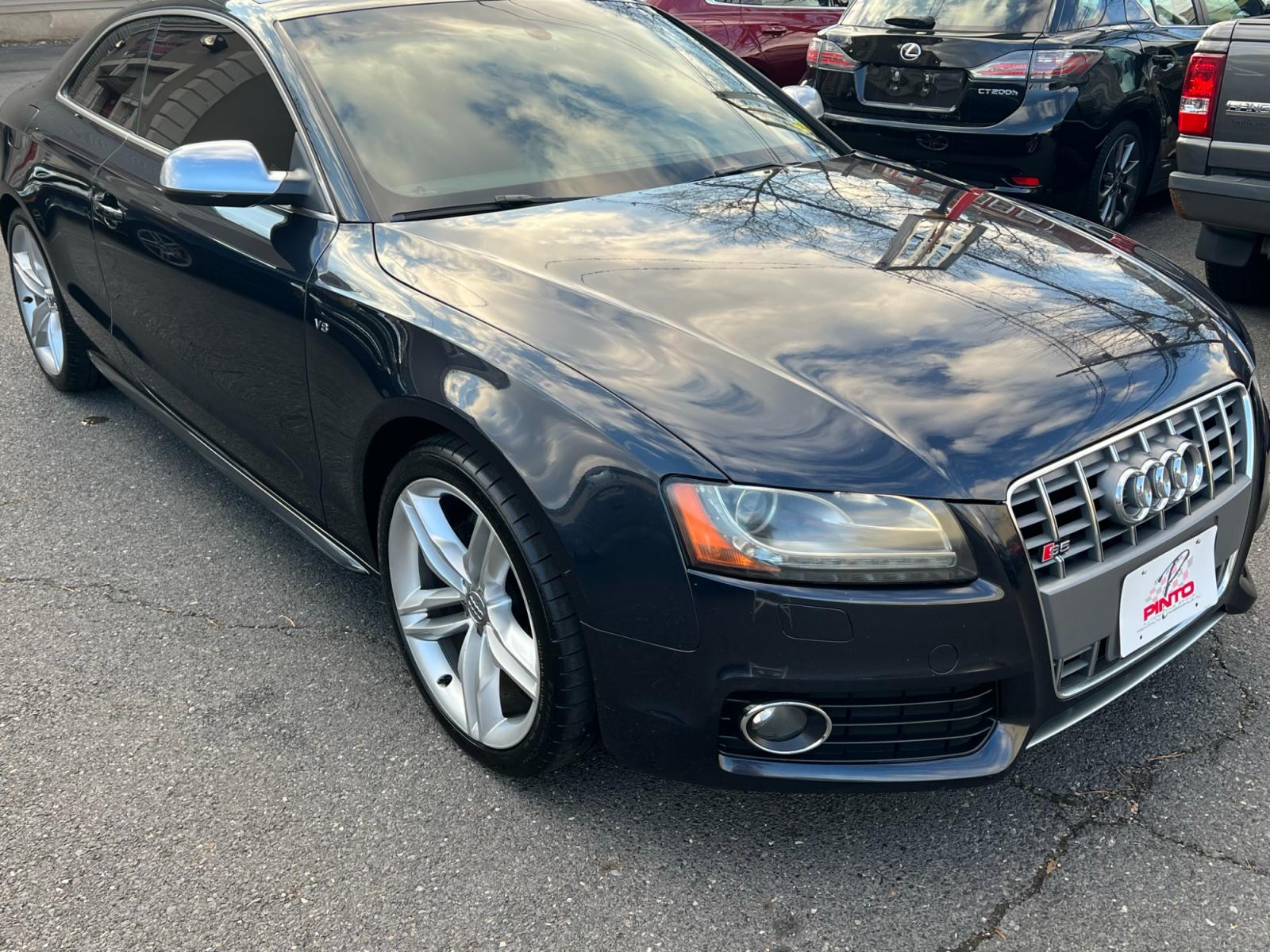 2012 Blue /TAN LEATHER Audi S5 4.2 Coupe quattro Tiptronic (WAUVVAFR0CA) with an 4.2L V8 DOHC 32V engine, 6-Speed Automatic transmission, located at 1018 Brunswick Ave, Trenton, NJ, 08638, (609) 989-0900, 40.240086, -74.748085 - WOW! A REAL NICE MIDNIGHT BLUE PEARL S5 PRESTIGE. COMPLETE WITH BASKETBALL BROWN INTERIOR, SERVICED UP AND LIKE NEW IN EVERY WAY! VERY LOW MILES AND AN ABSOLUTE MUST SEE ASAP! PLEASE CALL TO SET UP AN APPT W ANTHONY, (609)273-5100 - Photo #5