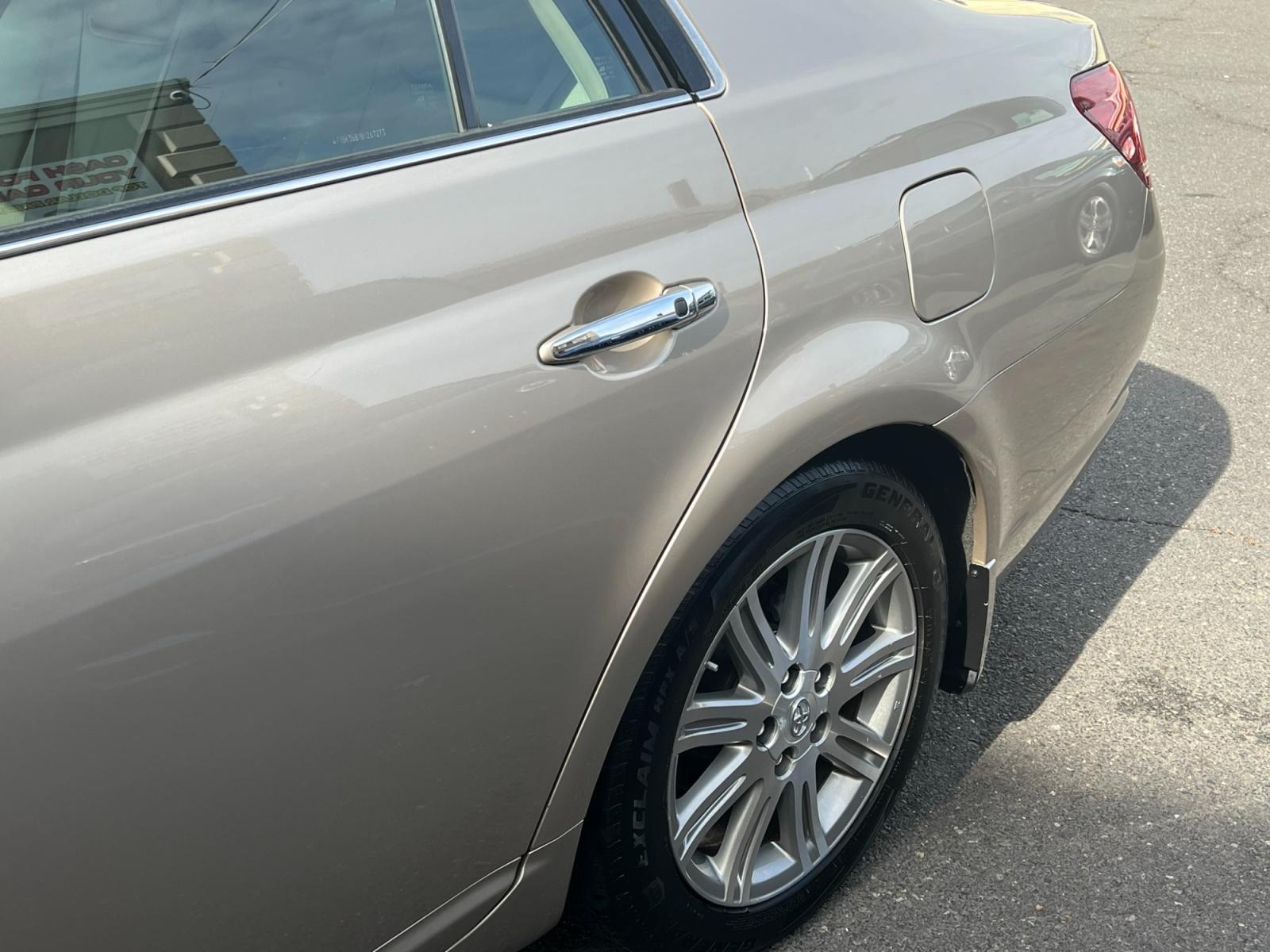 2008 Champagne /TAN LEATHER Toyota Avalon Limited (4T1BK36B18U) with an 3.5L V6 DOHC 24V engine, 6-Speed Automatic Overdrive transmission, located at 1018 Brunswick Ave, Trenton, NJ, 08638, (609) 989-0900, 40.240086, -74.748085 - WOW! This Avalon is like new in every way! Super clean and serviced up! An absolute must see and drive ASAP!! The reliability factor on this vehicle is second to none! - Photo #15
