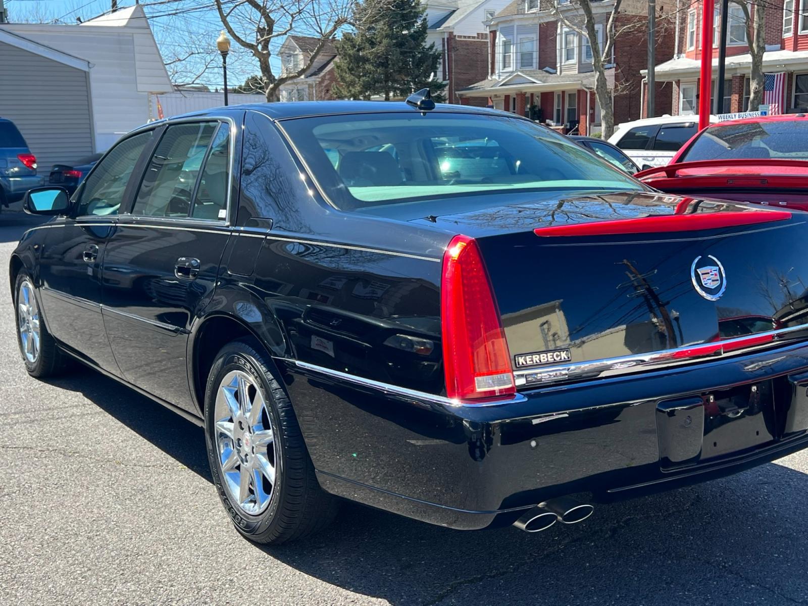 2011 BLACK Cadillac DTS Luxury (1G6KD5E66BU) with an 4.6L V8 DOHC 32V engine, 4-Speed Automatic transmission, located at 1018 Brunswick Ave, Trenton, NJ, 08638, (609) 989-0900, 40.240086, -74.748085 - A very nice Caddy DTS that has just been serviced up! - Photo #7