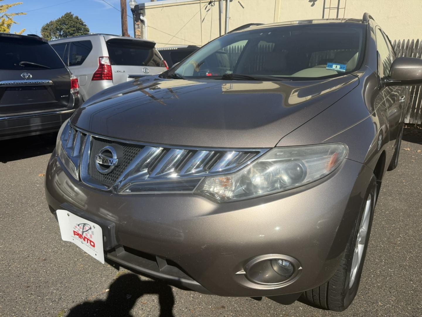 2010 Beige /Tan Leather Nissan Murano LE AWD (JN8AZ1MW1AW) with an 3.5L V6 DOHC 24V engine, CVT transmission, located at 1018 Brunswick Ave, Trenton, NJ, 08638, (609) 989-0900, 40.240086, -74.748085- Photo#8