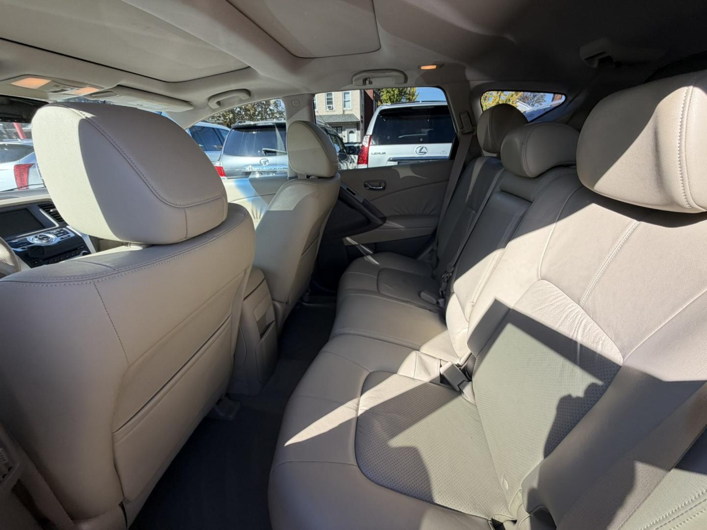 2010 Beige /Tan Leather Nissan Murano LE AWD (JN8AZ1MW1AW) with an 3.5L V6 DOHC 24V engine, CVT transmission, located at 1018 Brunswick Ave, Trenton, NJ, 08638, (609) 989-0900, 40.240086, -74.748085- Photo#17