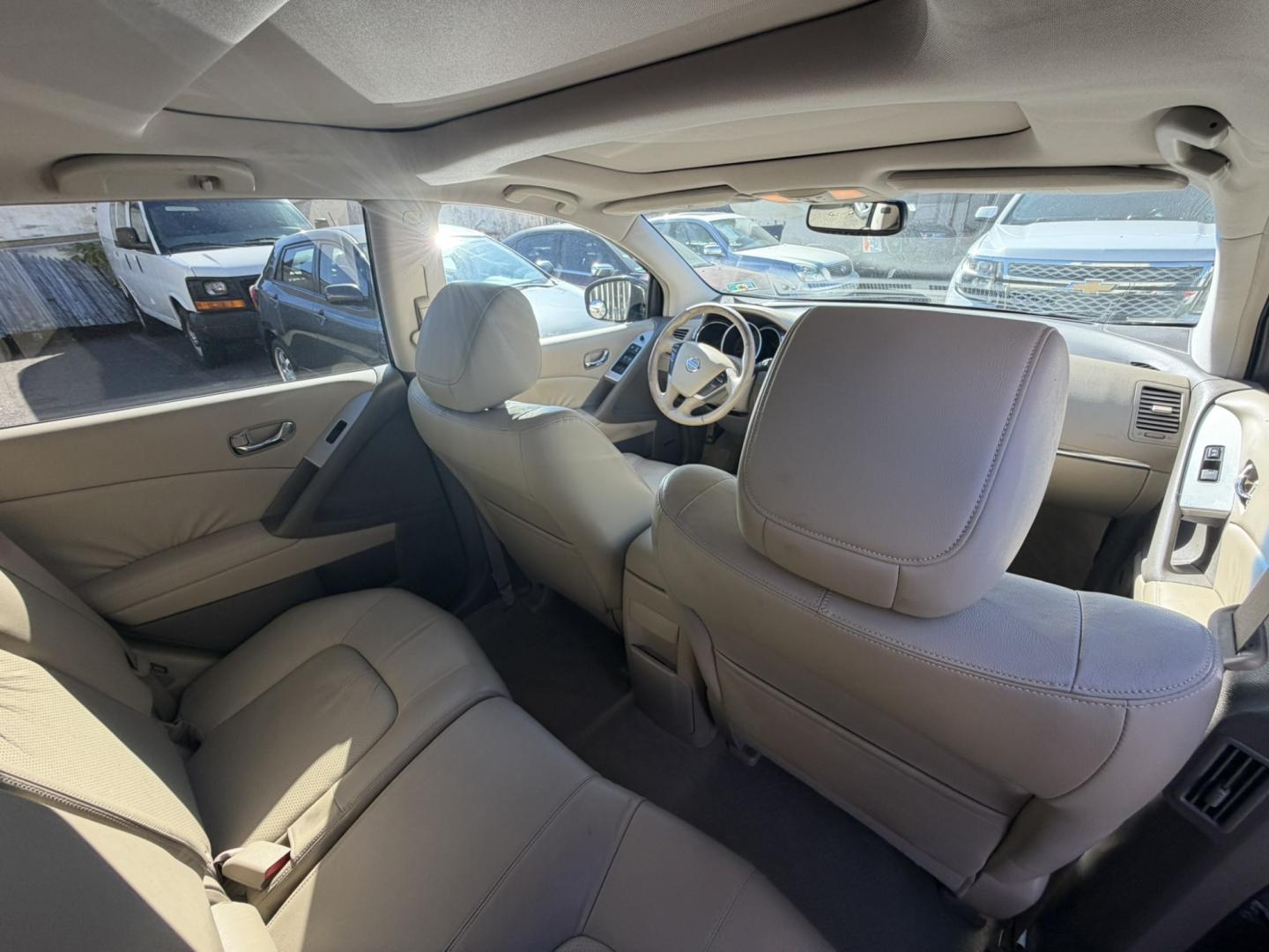 2010 Beige /Tan Leather Nissan Murano LE AWD (JN8AZ1MW1AW) with an 3.5L V6 DOHC 24V engine, CVT transmission, located at 1018 Brunswick Ave, Trenton, NJ, 08638, (609) 989-0900, 40.240086, -74.748085- Photo#22