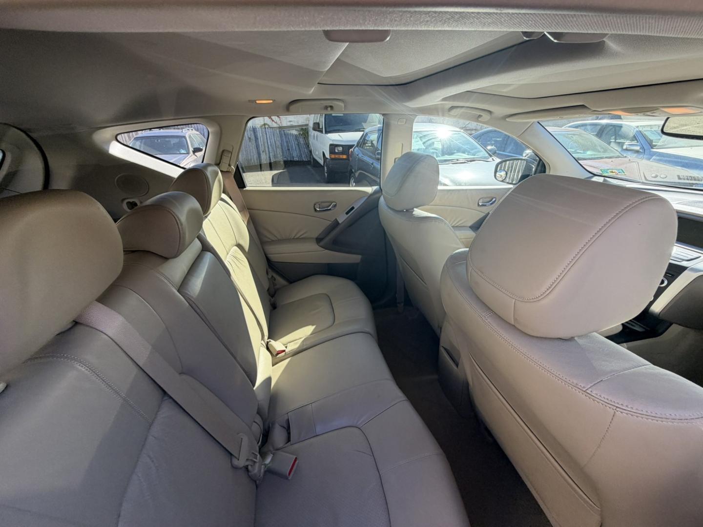 2010 Beige /Tan Leather Nissan Murano LE AWD (JN8AZ1MW1AW) with an 3.5L V6 DOHC 24V engine, CVT transmission, located at 1018 Brunswick Ave, Trenton, NJ, 08638, (609) 989-0900, 40.240086, -74.748085- Photo#23