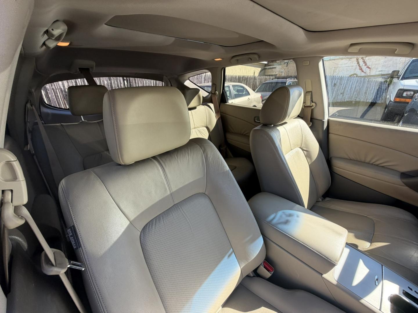 2010 Beige /Tan Leather Nissan Murano LE AWD (JN8AZ1MW1AW) with an 3.5L V6 DOHC 24V engine, CVT transmission, located at 1018 Brunswick Ave, Trenton, NJ, 08638, (609) 989-0900, 40.240086, -74.748085- Photo#25