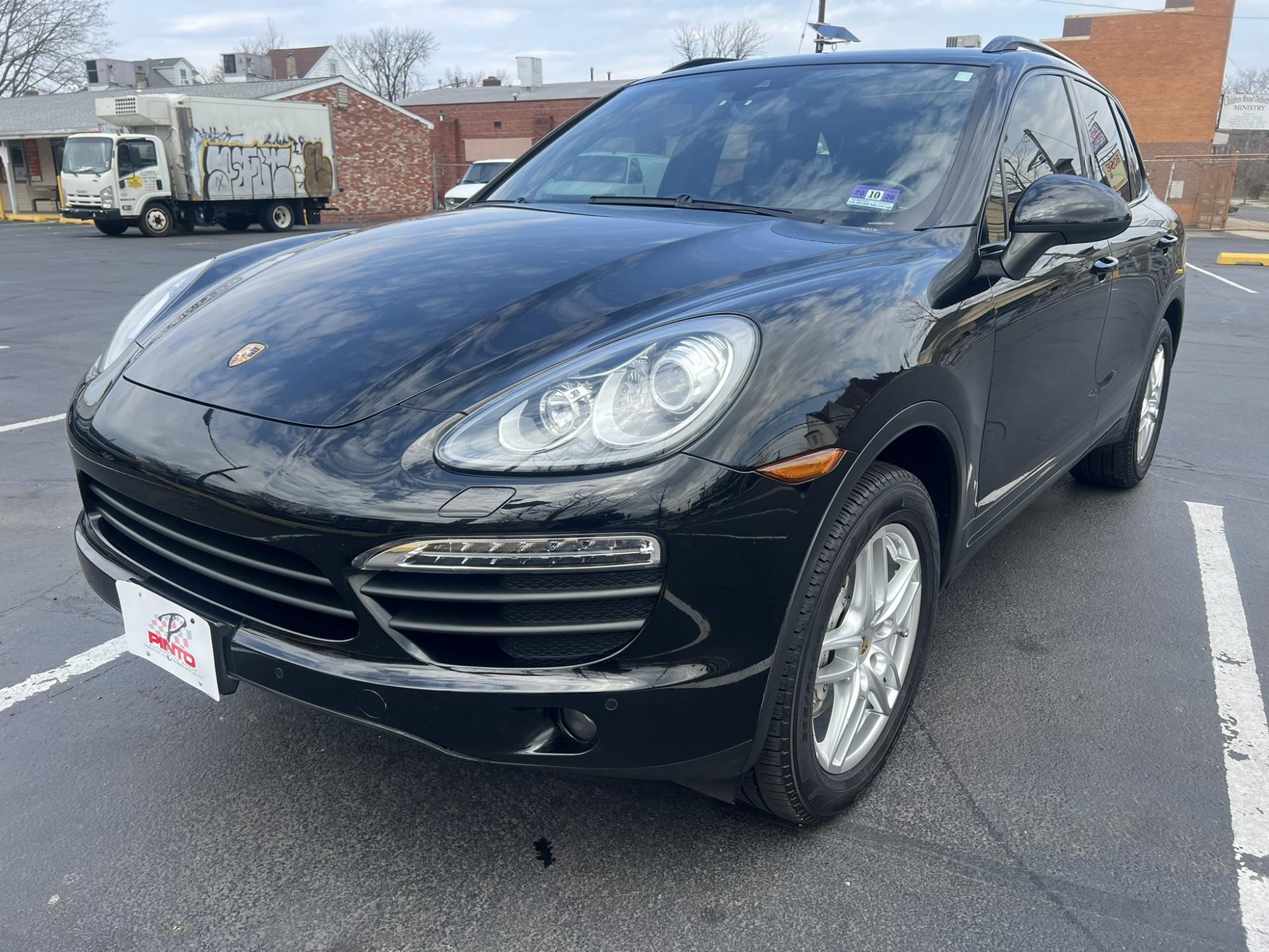photo of 2014 Porsche Cayenne S