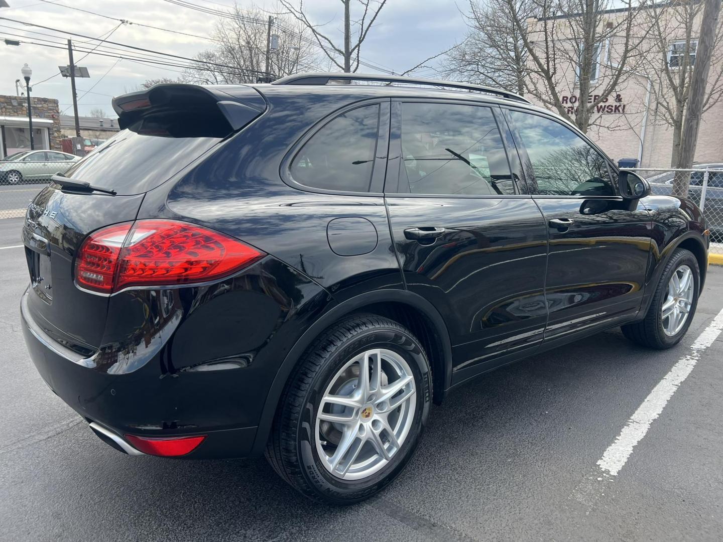 2014 BLACK /Black Leather Porsche Cayenne s (WP1AB2A20EL) with an 4.8L V8 DOHC 32V engine, 8 Speed Automatic transmission, located at 1018 Brunswick Ave, Trenton, NJ, 08638, (609) 989-0900, 40.240086, -74.748085 - This Porsche Cayenne is a super clean,well maintained black beauty! Always serviced and needs nothing. Please call Anthony to set up an appt. 609-273-5100 - Photo#4