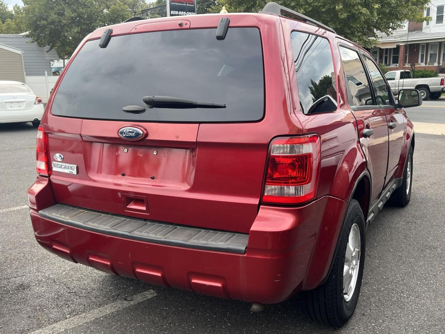2012 Red /Gray Ford Escape XLT FWD (1FMCU0D73CK) with an 2.5L L4 DOHC 16V engine, 6-Speed Automatic transmission, located at 1018 Brunswick Ave, Trenton, NJ, 08638, (609) 989-0900, 40.240086, -74.748085 - This Ford Escape runs great and is very clean! A very impressive SUV for $3995! A must see and drive!! - Photo#4