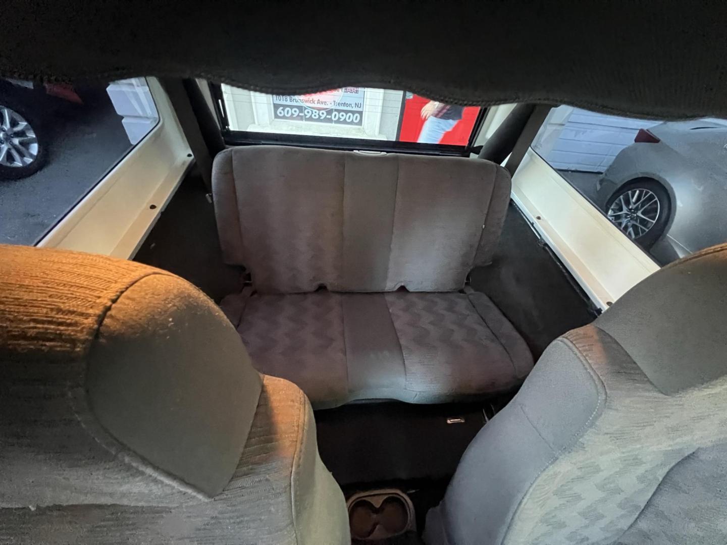 2005 SILVER /Gray Jeep Wrangler Unlimited (1J4FA44S25P) with an 4.0L L6 OHV 12V engine, located at 1018 Brunswick Ave, Trenton, NJ, 08638, (609) 989-0900, 40.240086, -74.748085 - Rare LJ model! Super Clean Automatic Unlimited Jeep Wrangler! Just serviced and ready to go 100% A must see to believe how nice this 1 owner gem is, both soft and hard top available! Call Anthony to set up an appointment to see this beauty!! 609-273-5100 - Photo#9