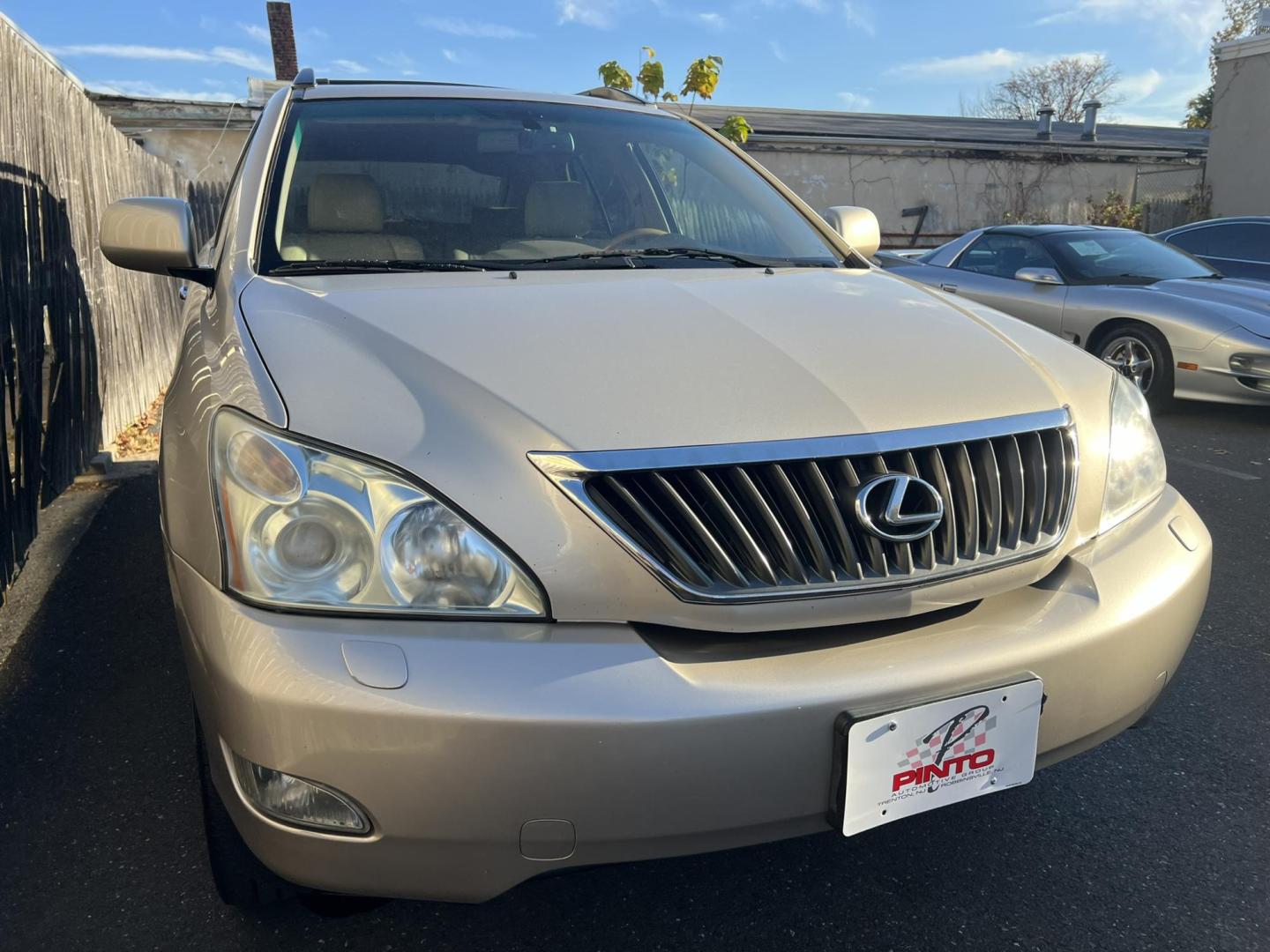 2008 Lexus RX 350 AWD (2T2HK31U48C) with an 3.5L V6 engine, 5-Speed Automatic Overdrive transmission, located at 1018 Brunswick Ave, Trenton, NJ, 08638, (609) 989-0900, 40.240086, -74.748085 - Photo#3