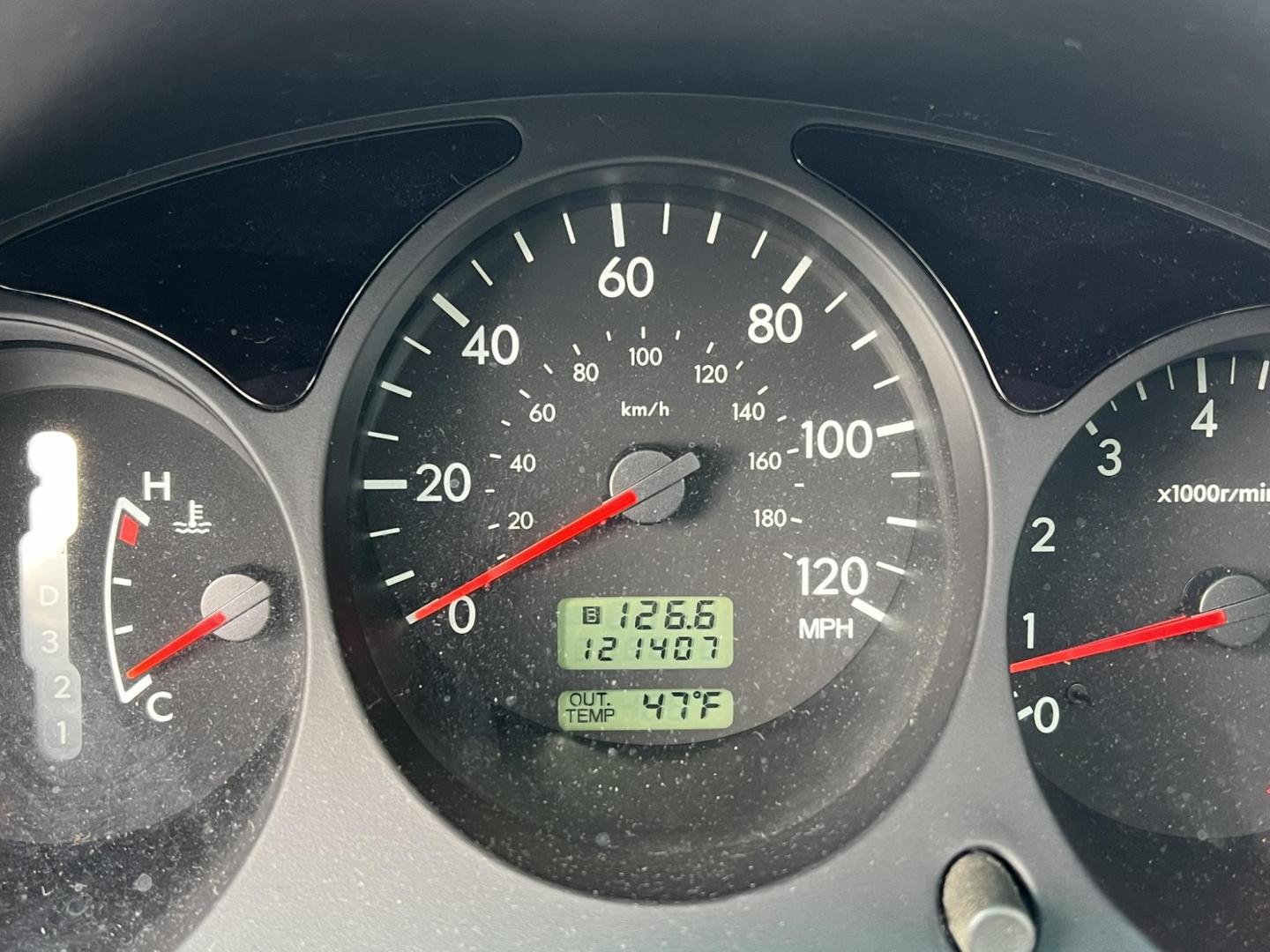 2003 BLACK /Gray Subaru Forester 2.5 XS (JF1SG65623H) with an 2.5L H4 SOHC 16V engine, 4-Speed Automatic Overdrive transmission, located at 1018 Brunswick Ave, Trenton, NJ, 08638, (609) 989-0900, 40.240086, -74.748085 - Wow! This is a one owner regularly serviced up Subaru Forester!! Super clean and ready to go for another 100K miles without any issues! Ready to go and ready for the winter! Please call Anthony to set up an appt. to see and drive this great vehicle. 609-273-5100 - Photo#18