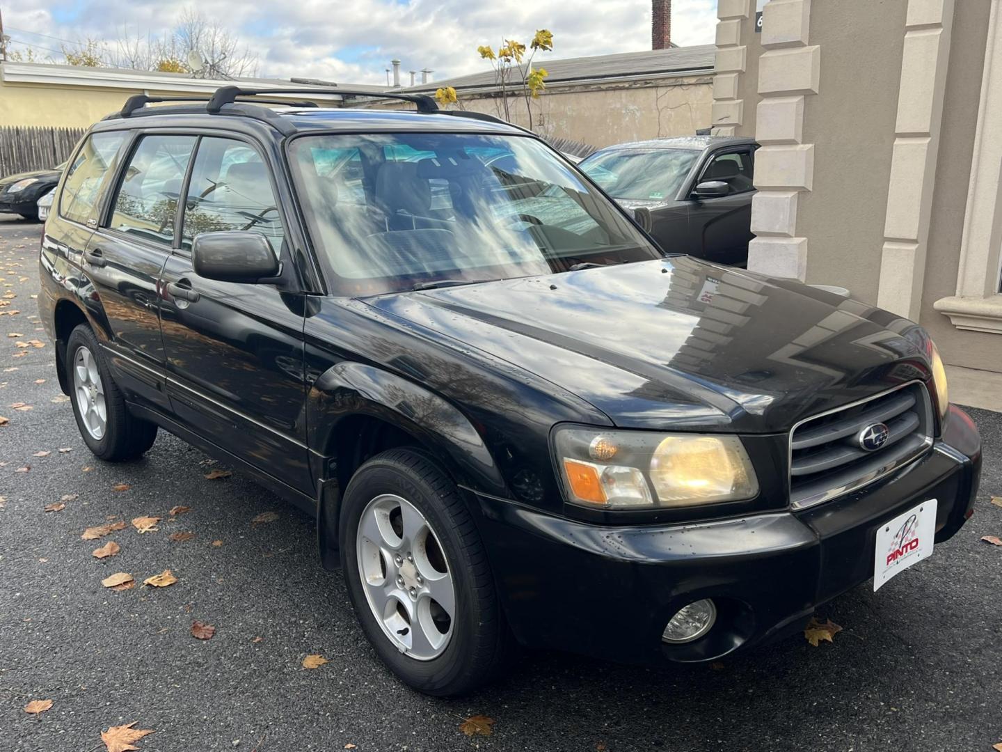 2003 BLACK /Gray Subaru Forester 2.5 XS (JF1SG65623H) with an 2.5L H4 SOHC 16V engine, 4-Speed Automatic Overdrive transmission, located at 1018 Brunswick Ave, Trenton, NJ, 08638, (609) 989-0900, 40.240086, -74.748085 - Wow! This is a one owner regularly serviced up Subaru Forester!! Super clean and ready to go for another 100K miles without any issues! Ready to go and ready for the winter! Please call Anthony to set up an appt. to see and drive this great vehicle. 609-273-5100 - Photo#5