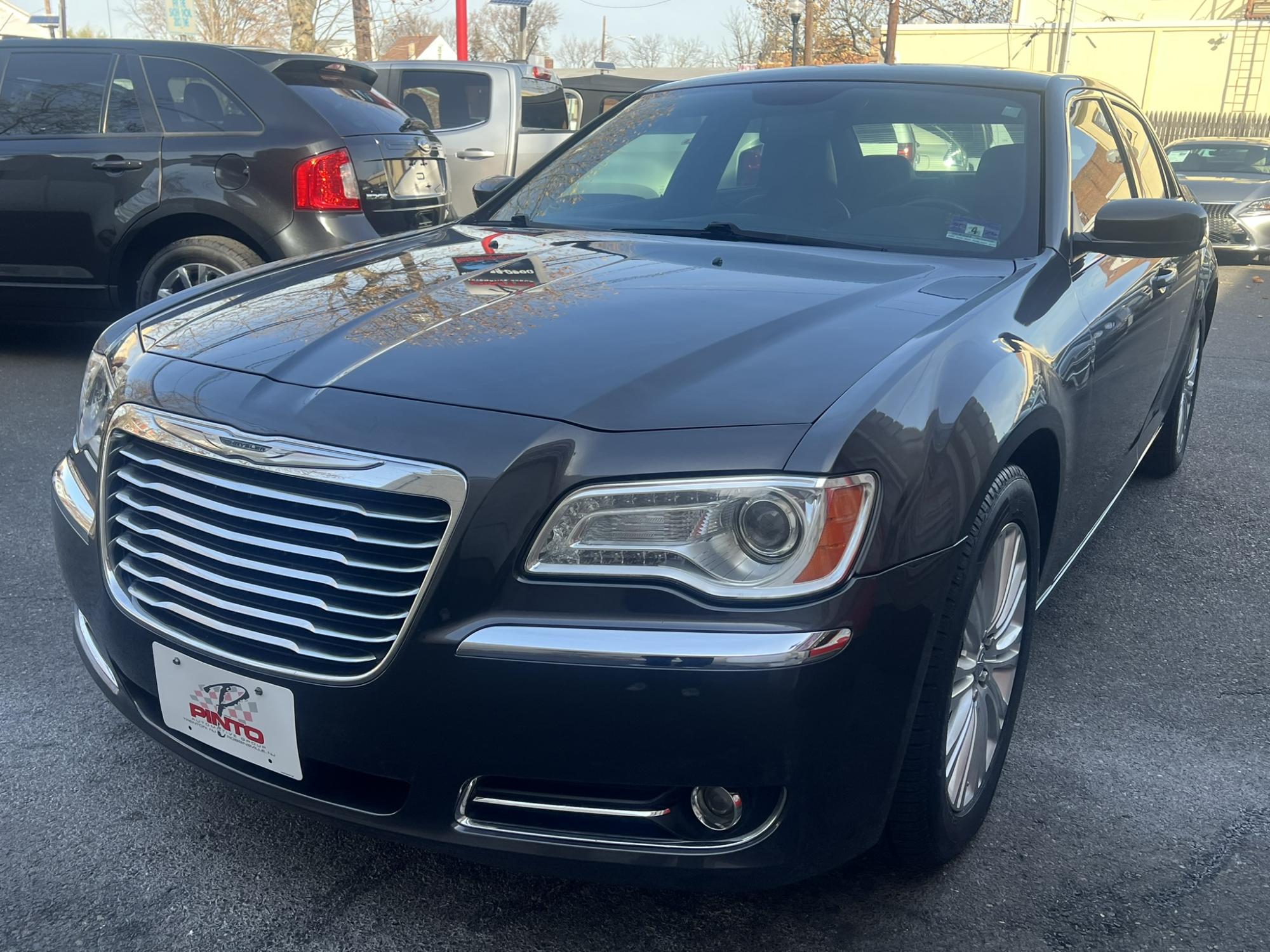 photo of 2013 Chrysler 300 AWD