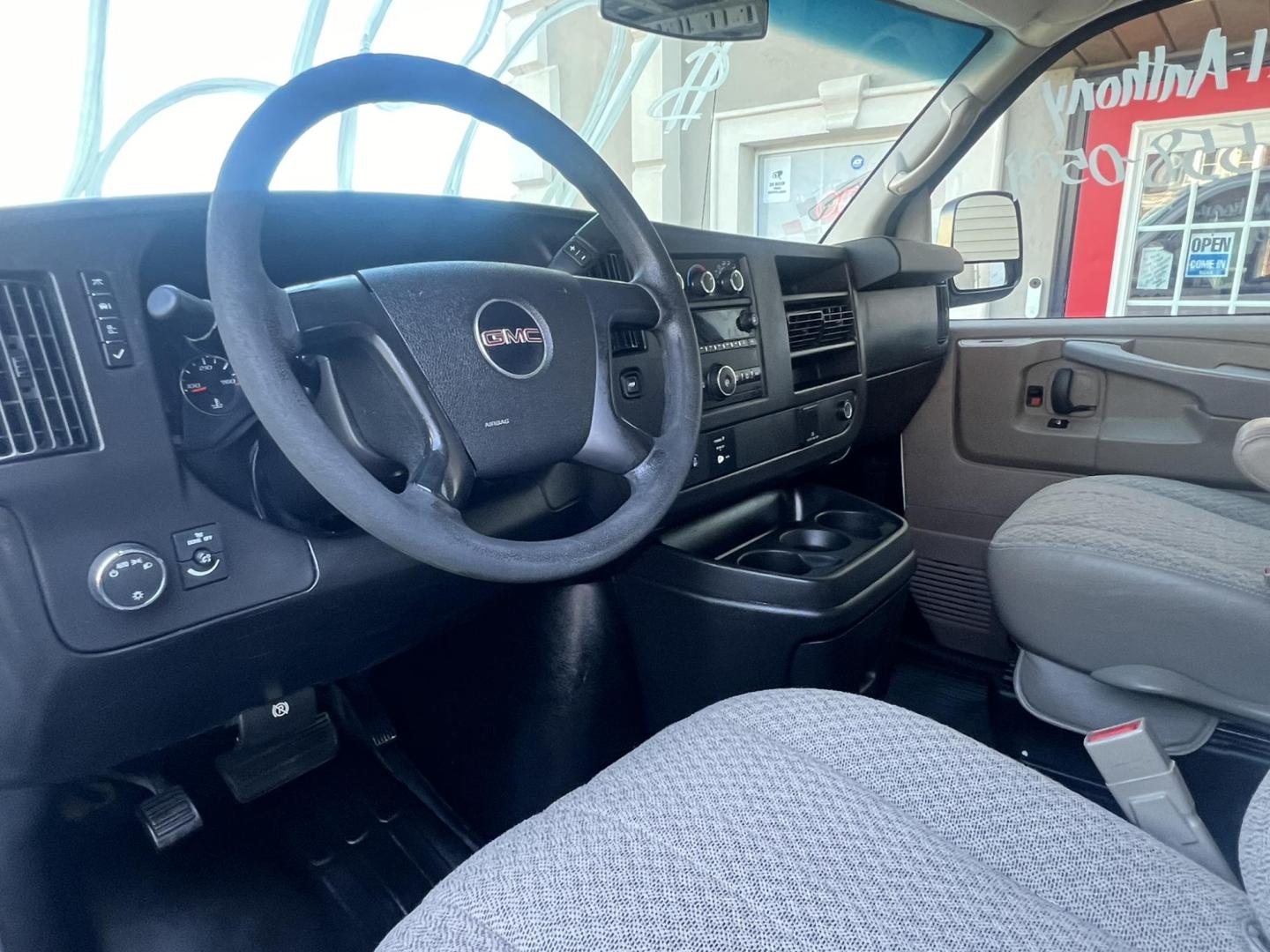 2015 White GMC Savana G2500 Cargo (1GTW7FCF2F1) with an 4.8L V8 FFV engine, 6-Speed Automatic transmission, located at 1018 Brunswick Ave, Trenton, NJ, 08638, (609) 989-0900, 40.240086, -74.748085 - Photo#9