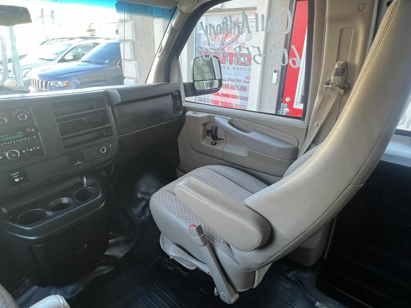 2015 White GMC Savana G2500 Cargo (1GTW7FCF2F1) with an 4.8L V8 FFV engine, 6-Speed Automatic transmission, located at 1018 Brunswick Ave, Trenton, NJ, 08638, (609) 989-0900, 40.240086, -74.748085 - Photo#15