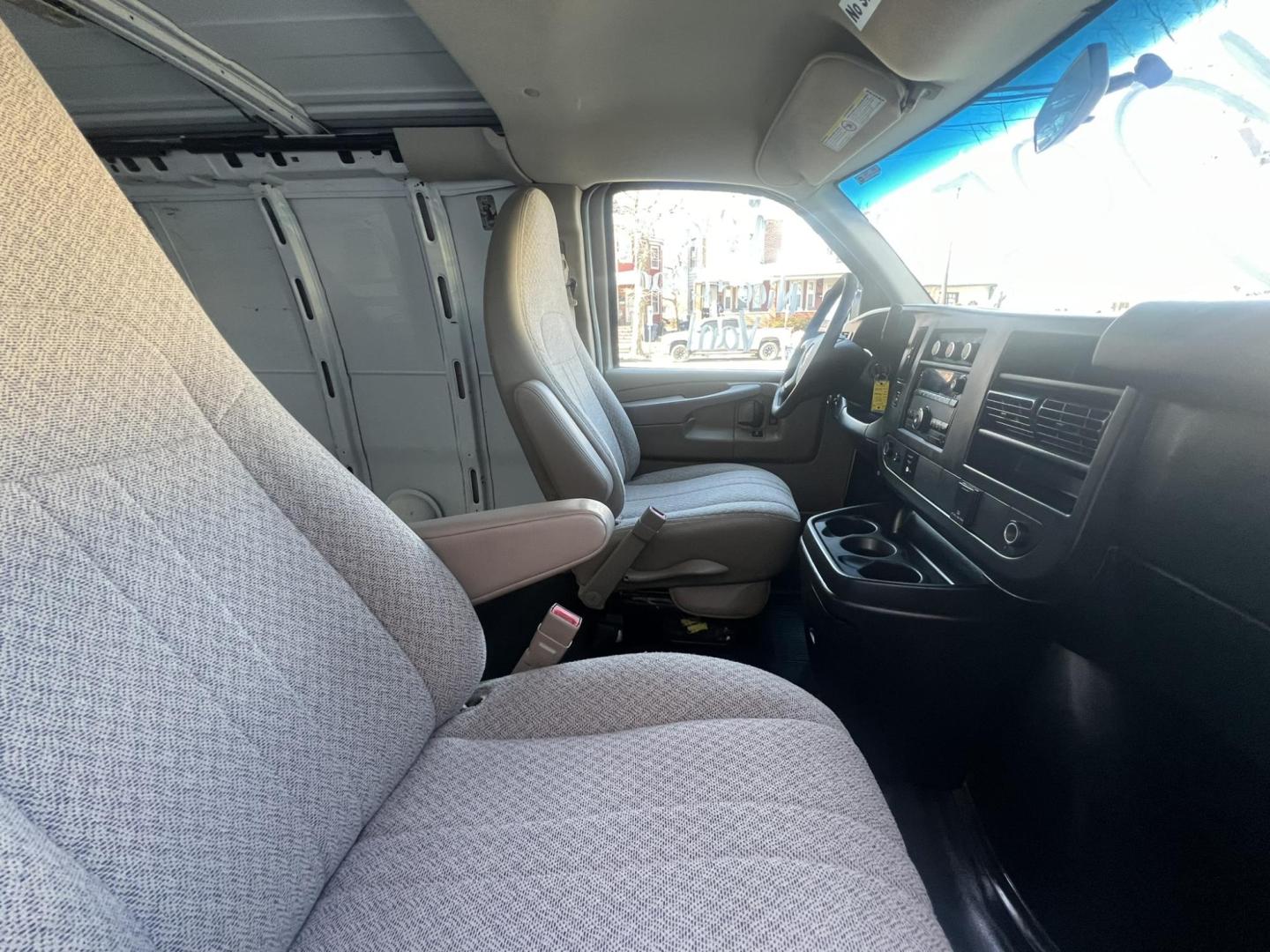 2015 White GMC Savana G2500 Cargo (1GTW7FCF2F1) with an 4.8L V8 FFV engine, 6-Speed Automatic transmission, located at 1018 Brunswick Ave, Trenton, NJ, 08638, (609) 989-0900, 40.240086, -74.748085 - Photo#24