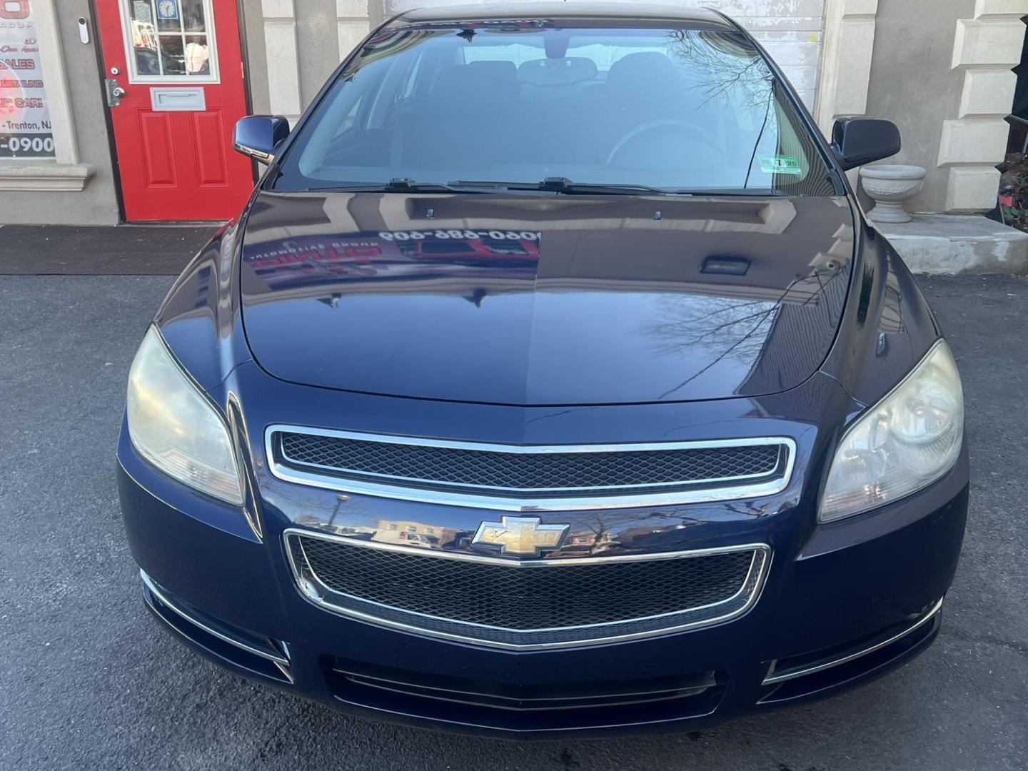 2010 BLACK /Gray Chevrolet Malibu 1LT (1G1ZC5EBXAF) with an 2.4L L4 DOHC 16V engine, 6-Speed Automatic transmission, located at 1018 Brunswick Ave, Trenton, NJ, 08638, (609) 989-0900, 40.240086, -74.748085 - Photo#4