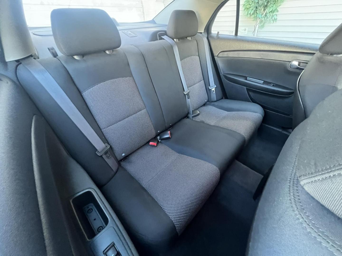 2010 BLACK /Gray Chevrolet Malibu 1LT (1G1ZC5EBXAF) with an 2.4L L4 DOHC 16V engine, 6-Speed Automatic transmission, located at 1018 Brunswick Ave, Trenton, NJ, 08638, (609) 989-0900, 40.240086, -74.748085 - Photo#9