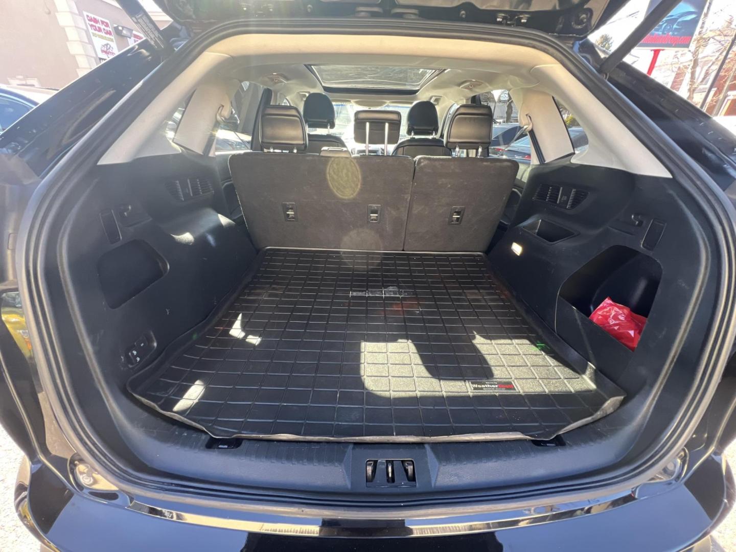 2018 BLACK /Black Leather Ford Edge SEL AWD (2FMPK4J82JB) with an 3.5L V6 DOHC 24V engine, 6A transmission, located at 1018 Brunswick Ave, Trenton, NJ, 08638, (609) 989-0900, 40.240086, -74.748085 - Photo#22
