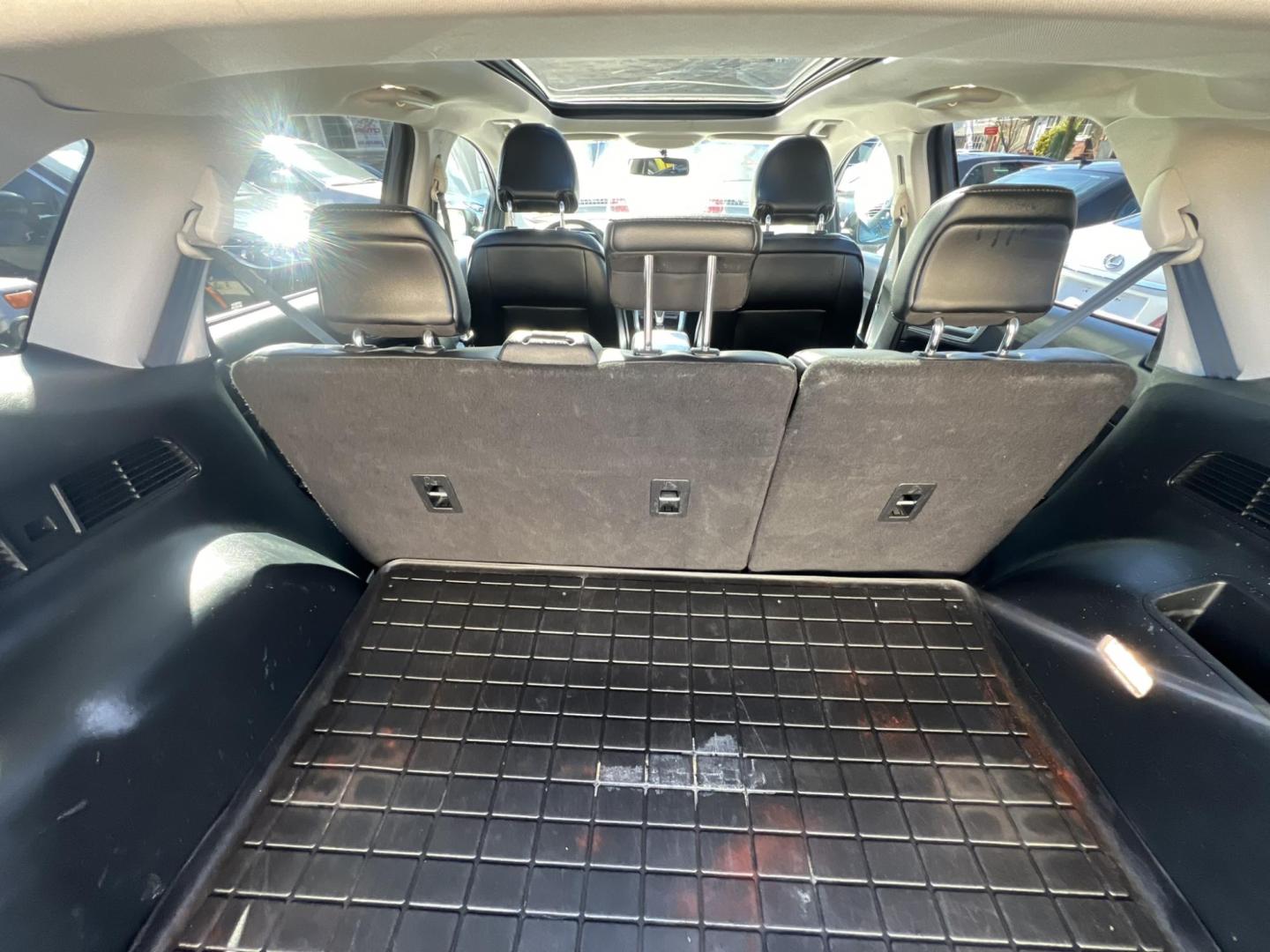 2018 BLACK /Black Leather Ford Edge SEL AWD (2FMPK4J82JB) with an 3.5L V6 DOHC 24V engine, 6A transmission, located at 1018 Brunswick Ave, Trenton, NJ, 08638, (609) 989-0900, 40.240086, -74.748085 - Photo#23