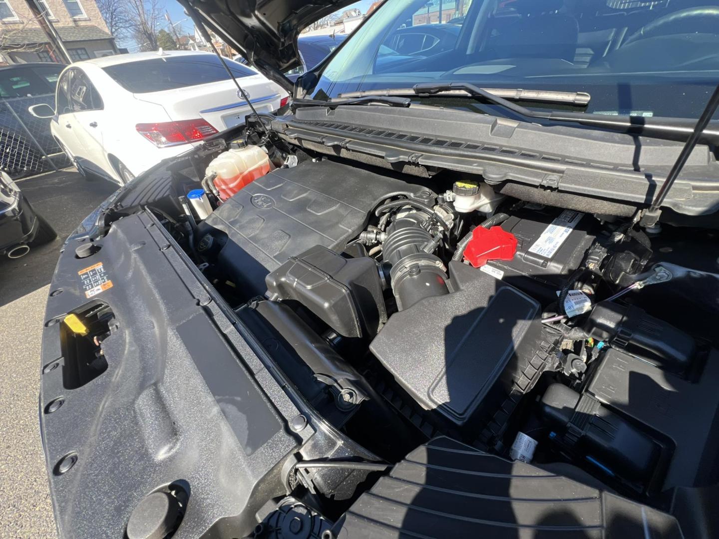 2018 BLACK /Black Leather Ford Edge SEL AWD (2FMPK4J82JB) with an 3.5L V6 DOHC 24V engine, 6A transmission, located at 1018 Brunswick Ave, Trenton, NJ, 08638, (609) 989-0900, 40.240086, -74.748085 - Photo#28
