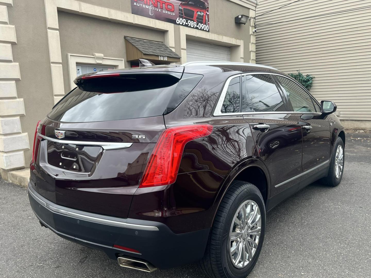 2017 Burgundy /Tan Leather Cadillac XT5 Base (1GYKNARS7HZ) with an 3.6L V6 DOHC 24V engine, 8A transmission, located at 1018 Brunswick Ave, Trenton, NJ, 08638, (609) 989-0900, 40.240086, -74.748085 - Photo#8