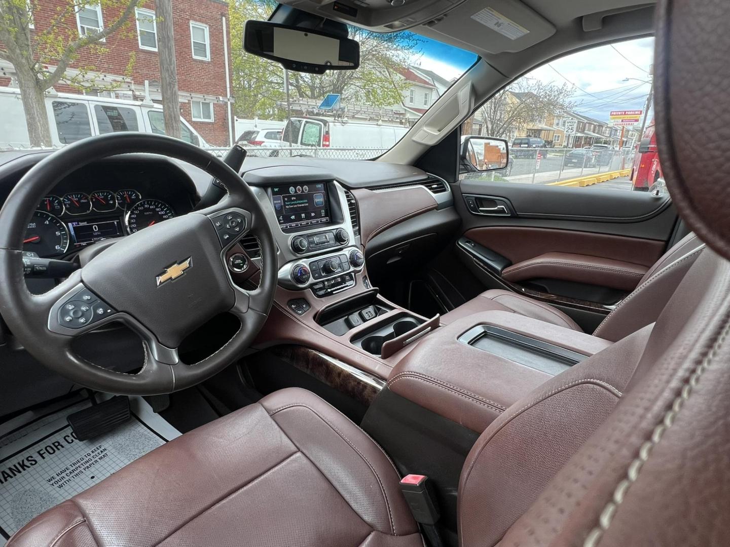 2015 White /Burgundy Chevrolet Suburban LTZ 1500 4WD (1GNSKKKCXFR) with an 5.3L V8 OHV 16V engine, 6-Speed Automatic transmission, located at 1018 Brunswick Ave, Trenton, NJ, 08638, (609) 989-0900, 40.240086, -74.748085 - Photo#8
