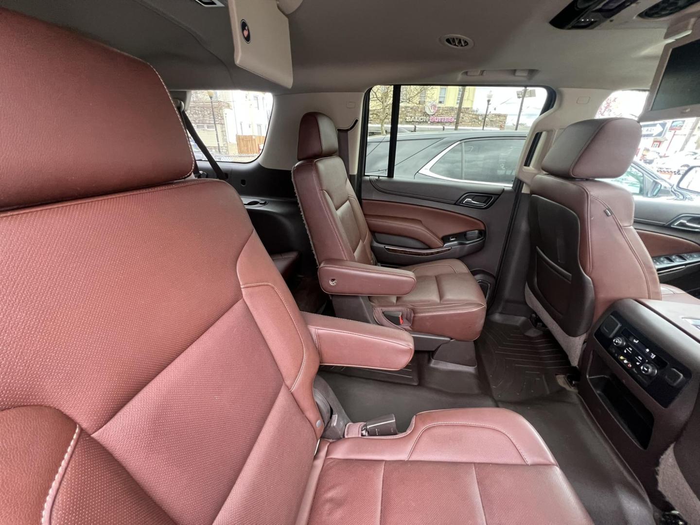 2015 White /Burgundy Chevrolet Suburban LTZ 1500 4WD (1GNSKKKCXFR) with an 5.3L V8 OHV 16V engine, 6-Speed Automatic transmission, located at 1018 Brunswick Ave, Trenton, NJ, 08638, (609) 989-0900, 40.240086, -74.748085 - Photo#16