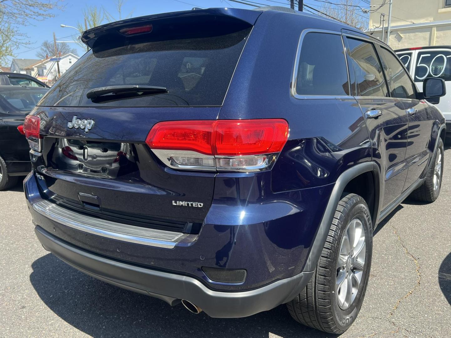 2015 Blue /Black Leather Jeep Grand Cherokee Limited 4WD (1C4RJFBG2FC) with an 3.6L V6 DOHC 24V engine, 8-Speed Automatic transmission, located at 1018 Brunswick Ave, Trenton, NJ, 08638, (609) 989-0900, 40.240086, -74.748085 - Photo#3