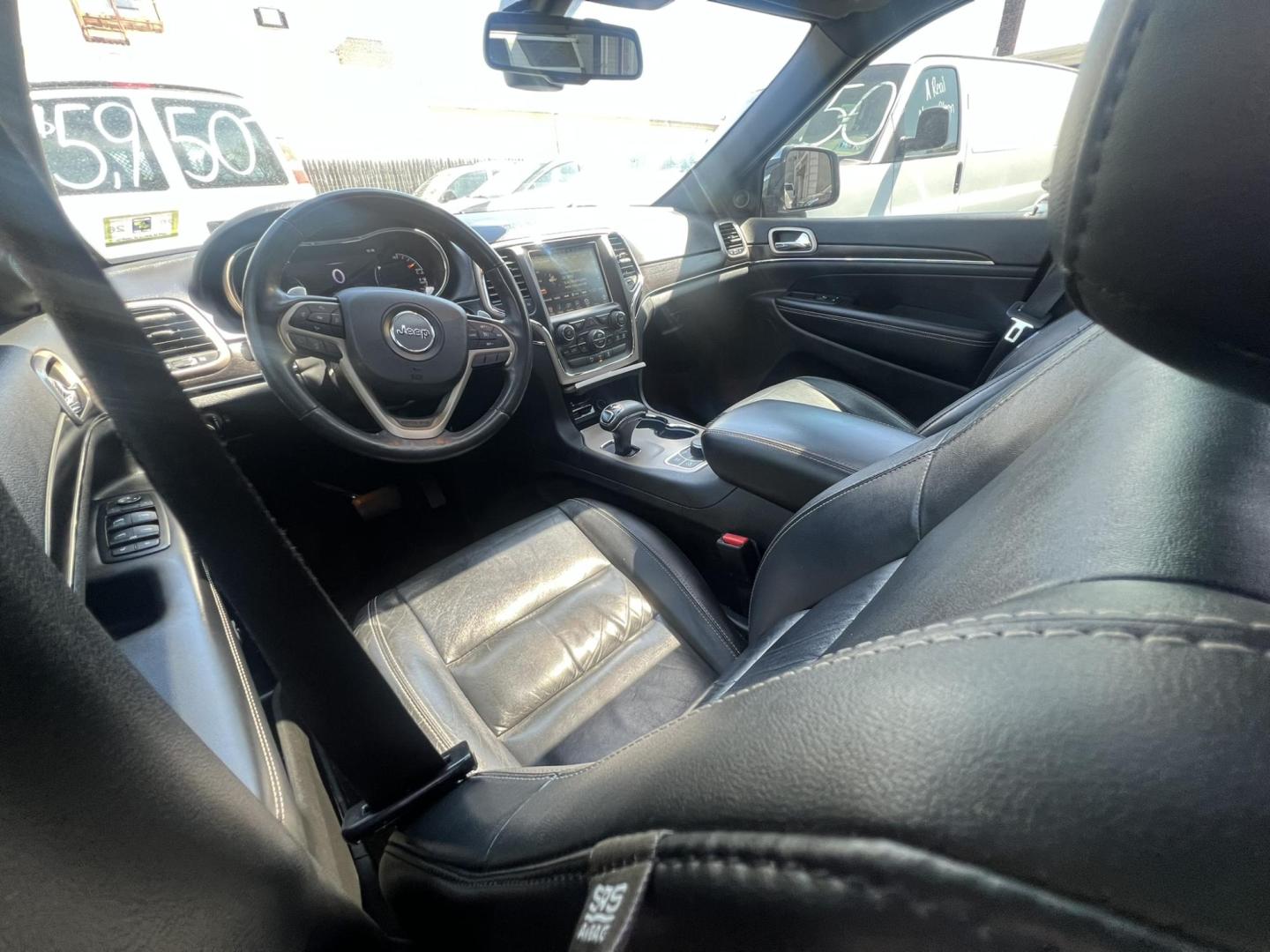 2015 Blue /Black Leather Jeep Grand Cherokee Limited 4WD (1C4RJFBG2FC) with an 3.6L V6 DOHC 24V engine, 8-Speed Automatic transmission, located at 1018 Brunswick Ave, Trenton, NJ, 08638, (609) 989-0900, 40.240086, -74.748085 - Photo#10