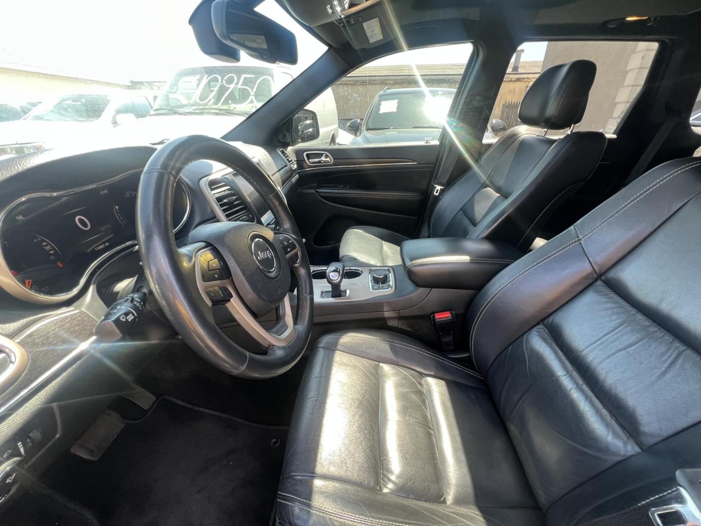 2015 Blue /Black Leather Jeep Grand Cherokee Limited 4WD (1C4RJFBG2FC) with an 3.6L V6 DOHC 24V engine, 8-Speed Automatic transmission, located at 1018 Brunswick Ave, Trenton, NJ, 08638, (609) 989-0900, 40.240086, -74.748085 - Photo#14