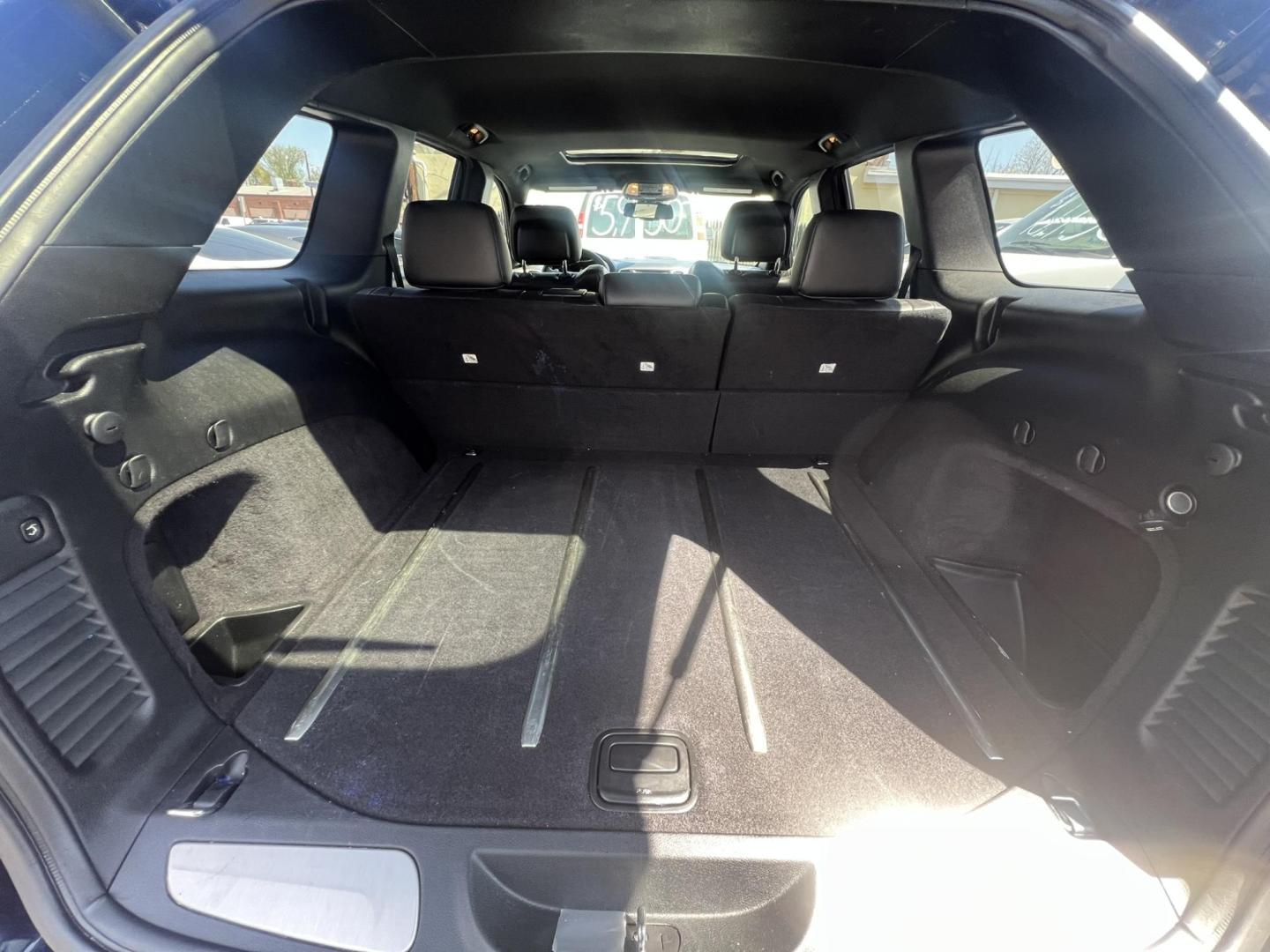 2015 Blue /Black Leather Jeep Grand Cherokee Limited 4WD (1C4RJFBG2FC) with an 3.6L V6 DOHC 24V engine, 8-Speed Automatic transmission, located at 1018 Brunswick Ave, Trenton, NJ, 08638, (609) 989-0900, 40.240086, -74.748085 - Photo#23