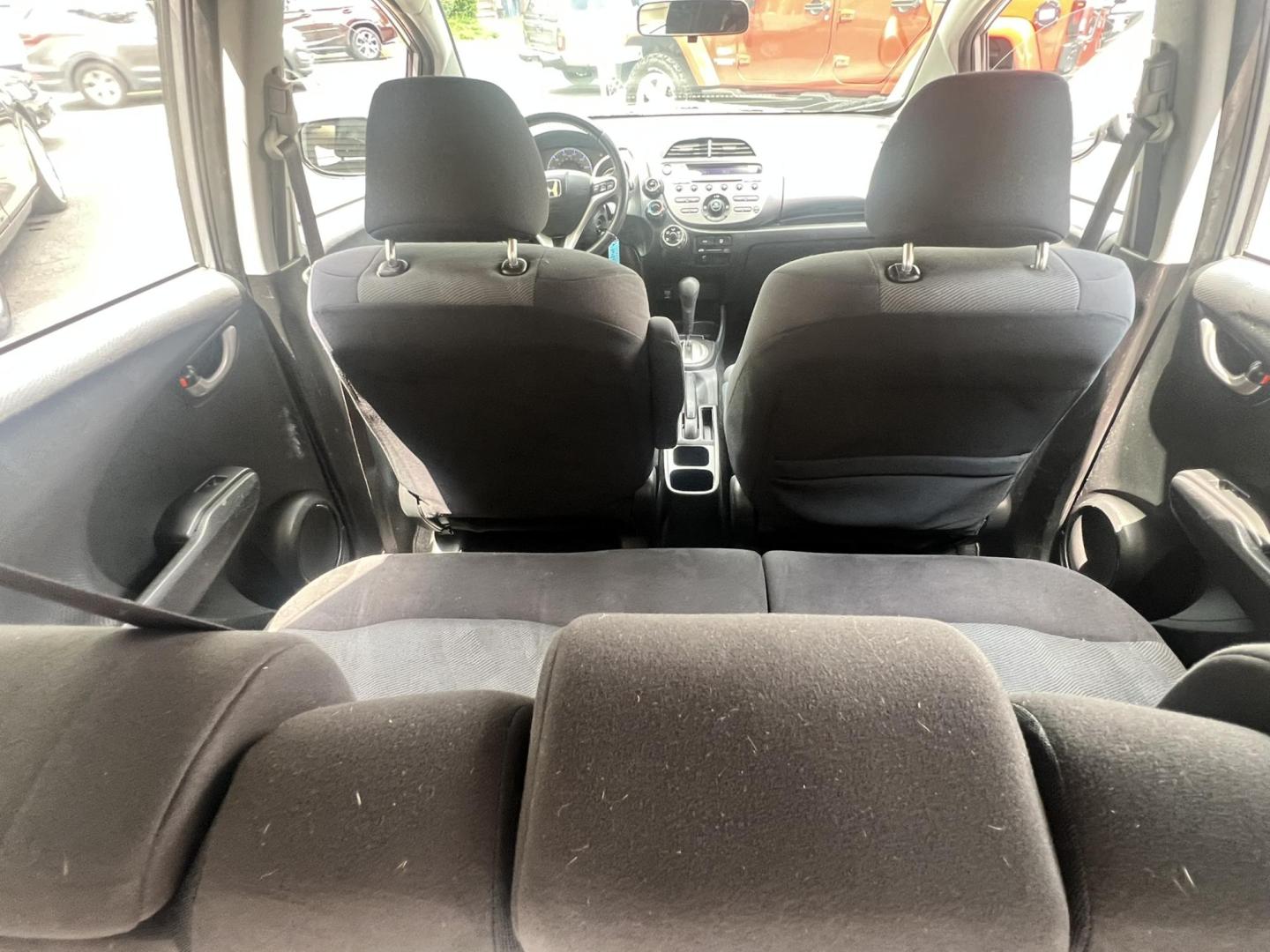 2009 GRAY /Gray Honda Fit Sport (JHMGE88419C) with an 1.5L L4 SOHC 16V engine, Automatic transmission, located at 1018 Brunswick Ave, Trenton, NJ, 08638, (609) 989-0900, 40.240086, -74.748085 - Photo#21