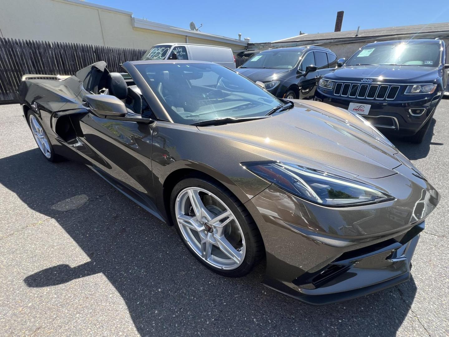 2020 GRAY /Black Leather Chevrolet Corvette Stingray 3LT Convertible (1G1Y83D44L5) with an 6.2L V8 engine, 8A transmission, located at 1018 Brunswick Ave, Trenton, NJ, 08638, (609) 989-0900, 40.240086, -74.748085 - Photo#0