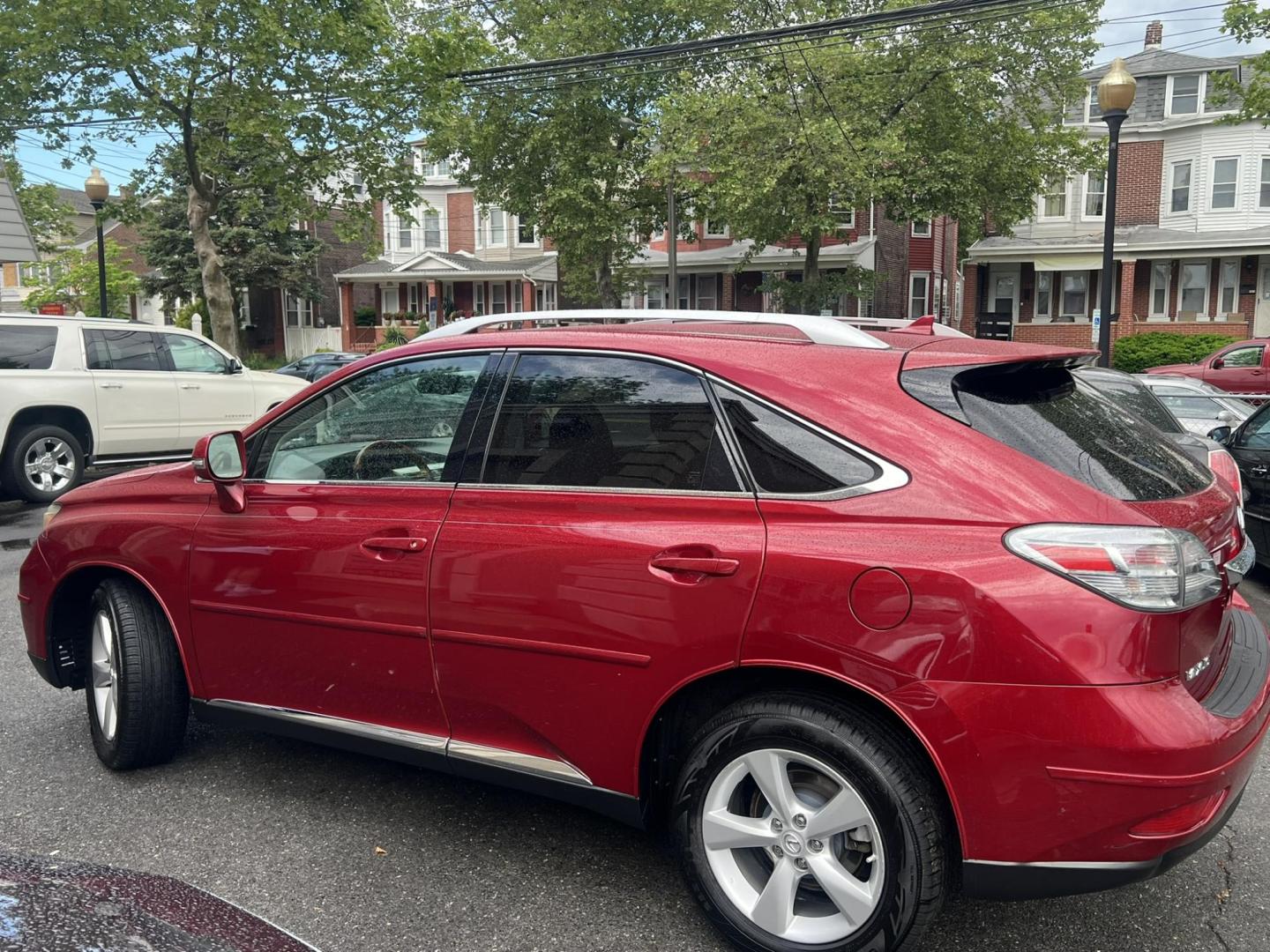 2010 Red /Black Lexus RX 350 AWD (JTJBK1BA4A2) with an 3.5L V6 DOHC 24V engine, 5-Speed Automatic transmission, located at 1018 Brunswick Ave, Trenton, NJ, 08638, (609) 989-0900, 40.240086, -74.748085 - Photo#7