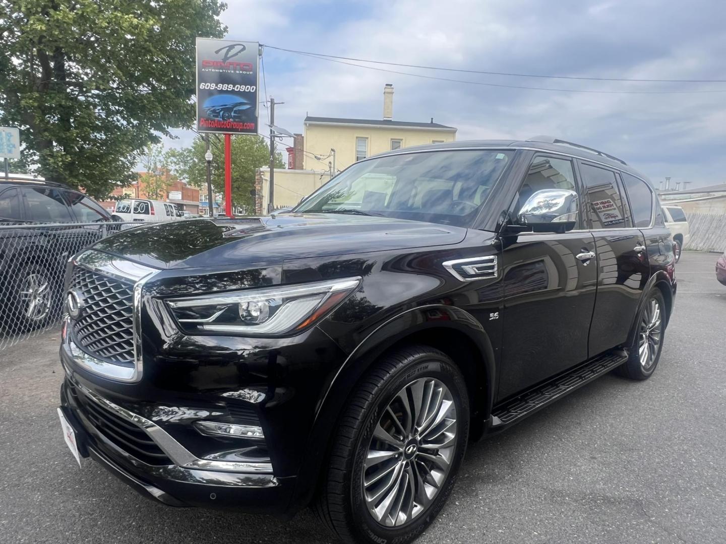 2018 BLACK /Tan Leather Infiniti QX80 4WD (JN8AZ2NE1J9) with an 5.6L V8 DOHC 32V engine, 7A transmission, located at 1018 Brunswick Ave, Trenton, NJ, 08638, (609) 989-0900, 40.240086, -74.748085 - Photo#2