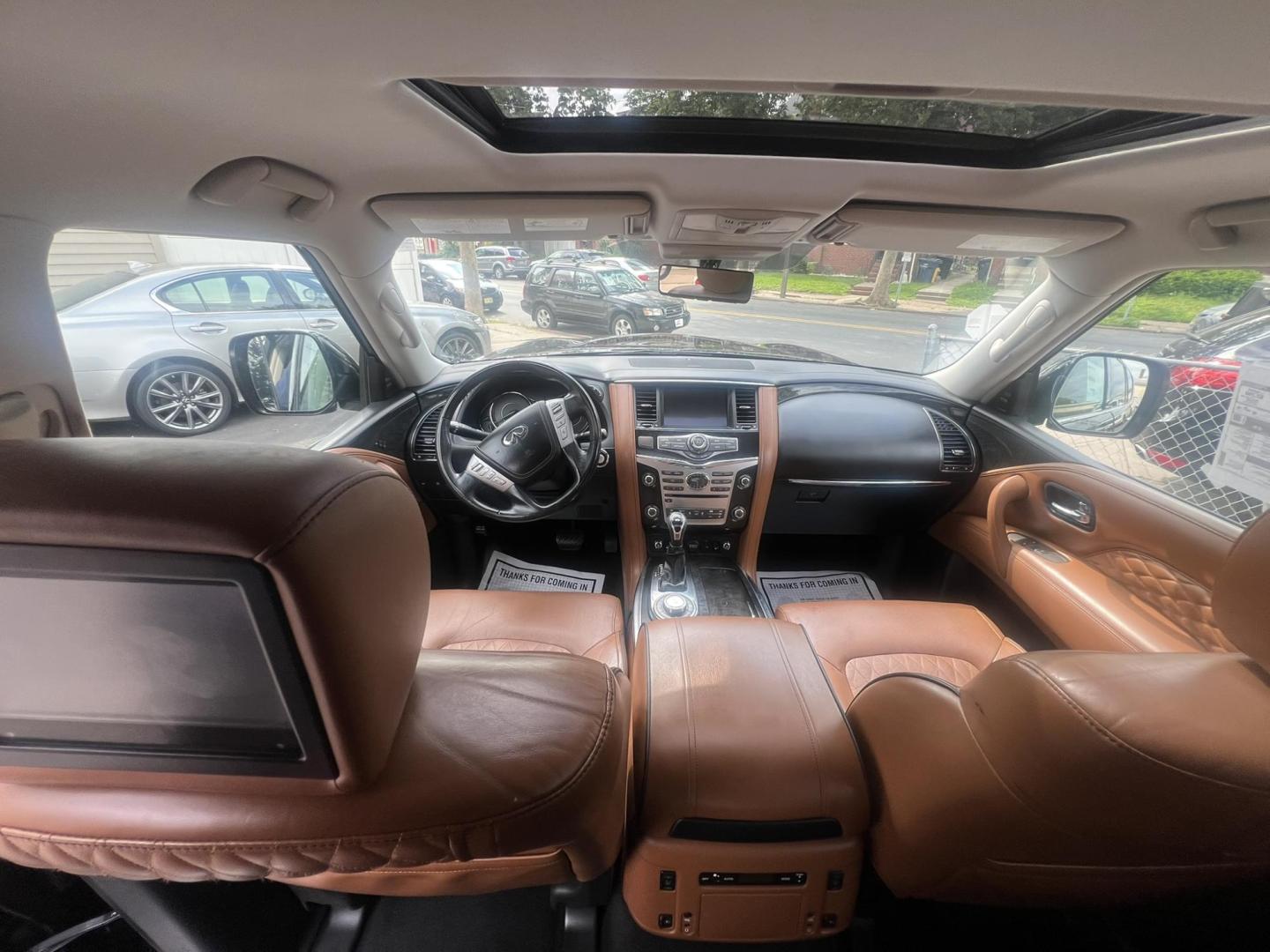 2018 BLACK /Tan Leather Infiniti QX80 4WD (JN8AZ2NE1J9) with an 5.6L V8 DOHC 32V engine, 7A transmission, located at 1018 Brunswick Ave, Trenton, NJ, 08638, (609) 989-0900, 40.240086, -74.748085 - Photo#10