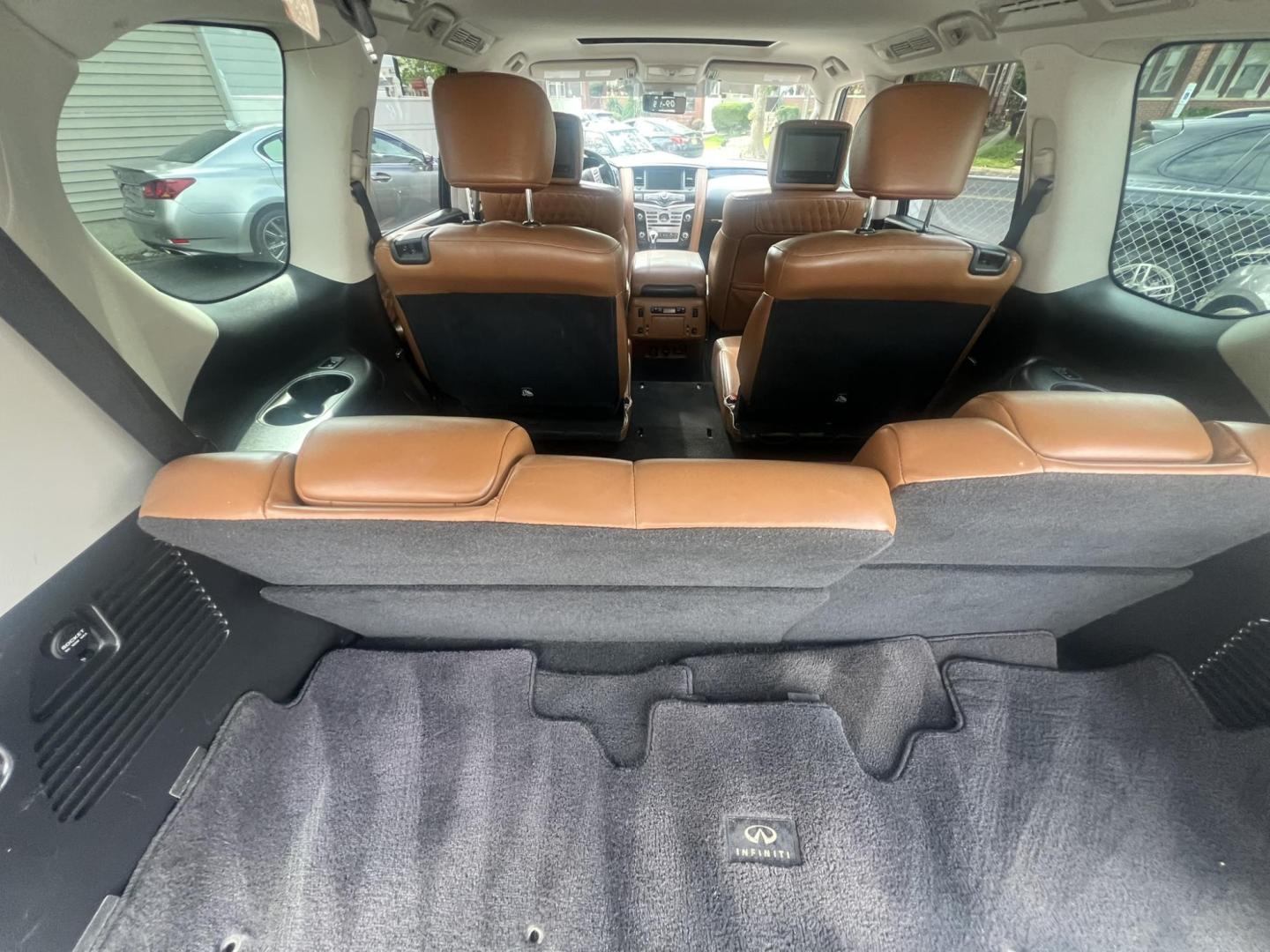 2018 BLACK /Tan Leather Infiniti QX80 4WD (JN8AZ2NE1J9) with an 5.6L V8 DOHC 32V engine, 7A transmission, located at 1018 Brunswick Ave, Trenton, NJ, 08638, (609) 989-0900, 40.240086, -74.748085 - Photo#18