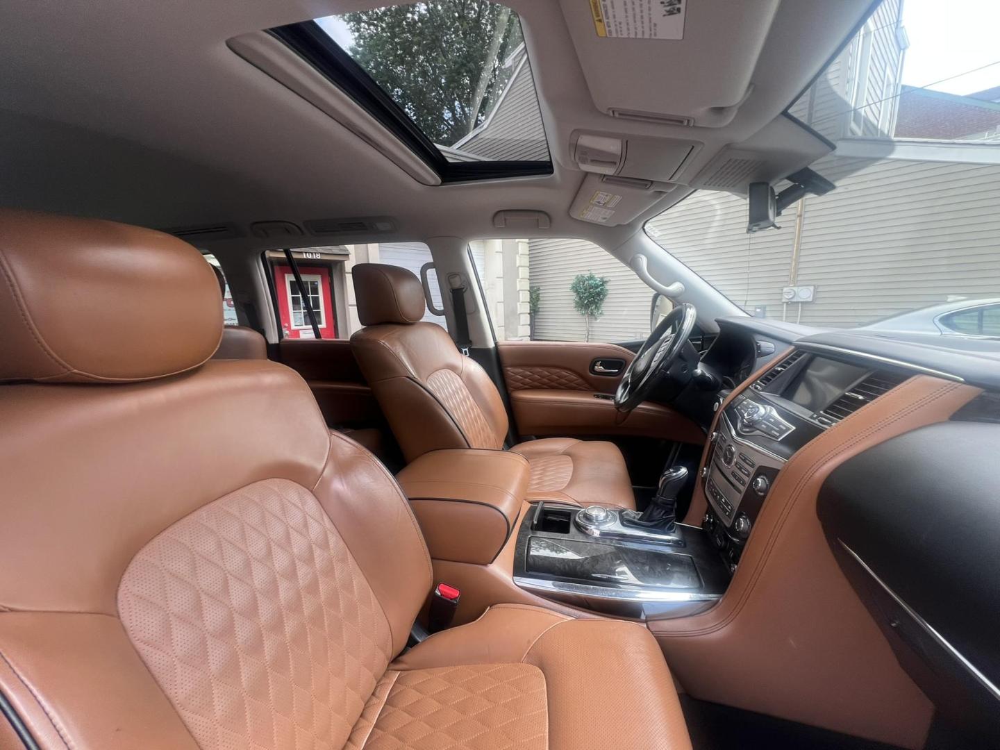 2018 BLACK /Tan Leather Infiniti QX80 4WD (JN8AZ2NE1J9) with an 5.6L V8 DOHC 32V engine, 7A transmission, located at 1018 Brunswick Ave, Trenton, NJ, 08638, (609) 989-0900, 40.240086, -74.748085 - Photo#23