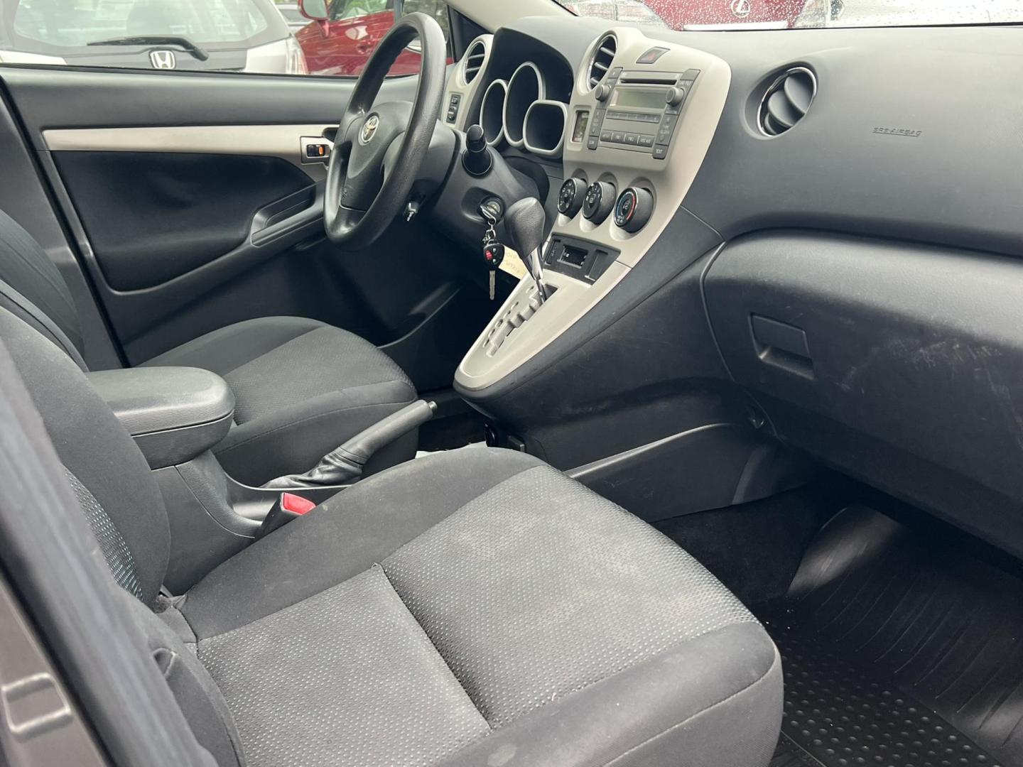 2010 GRAY /Gray Toyota Matrix S AWD 4-Speed AT (2T1LE4EEXAC) with an 1.8L L4 DOHC 16V engine, 4-Speed Automatic transmission, located at 1018 Brunswick Ave, Trenton, NJ, 08638, (609) 989-0900, 40.240086, -74.748085 - Photo#11