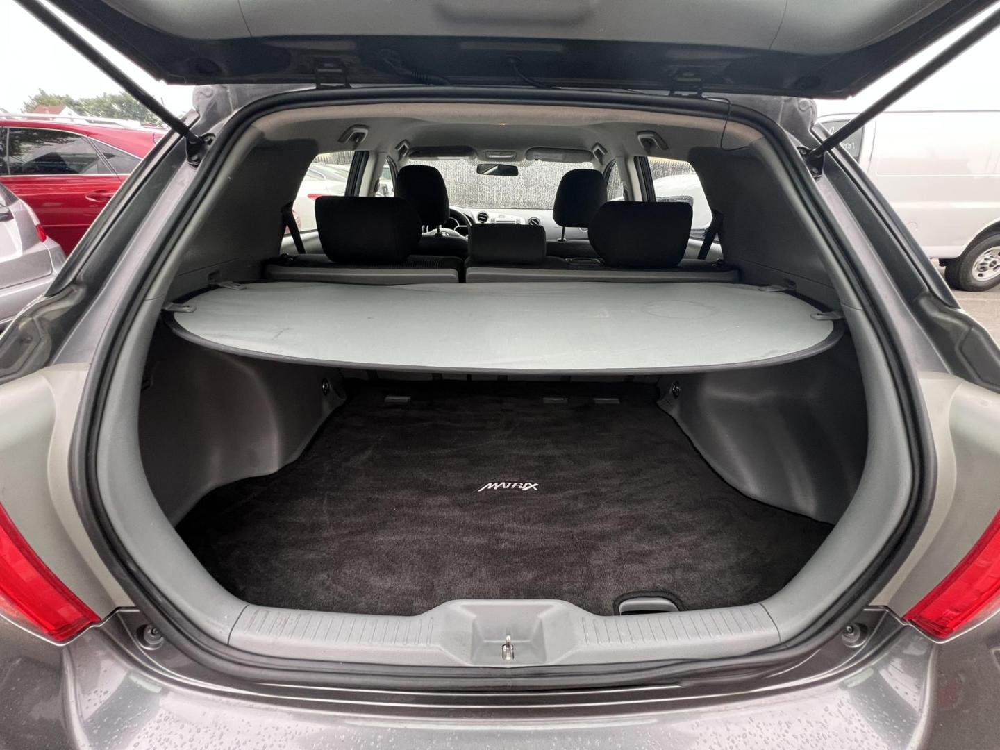 2010 GRAY /Gray Toyota Matrix S AWD 4-Speed AT (2T1LE4EEXAC) with an 1.8L L4 DOHC 16V engine, 4-Speed Automatic transmission, located at 1018 Brunswick Ave, Trenton, NJ, 08638, (609) 989-0900, 40.240086, -74.748085 - Photo#20