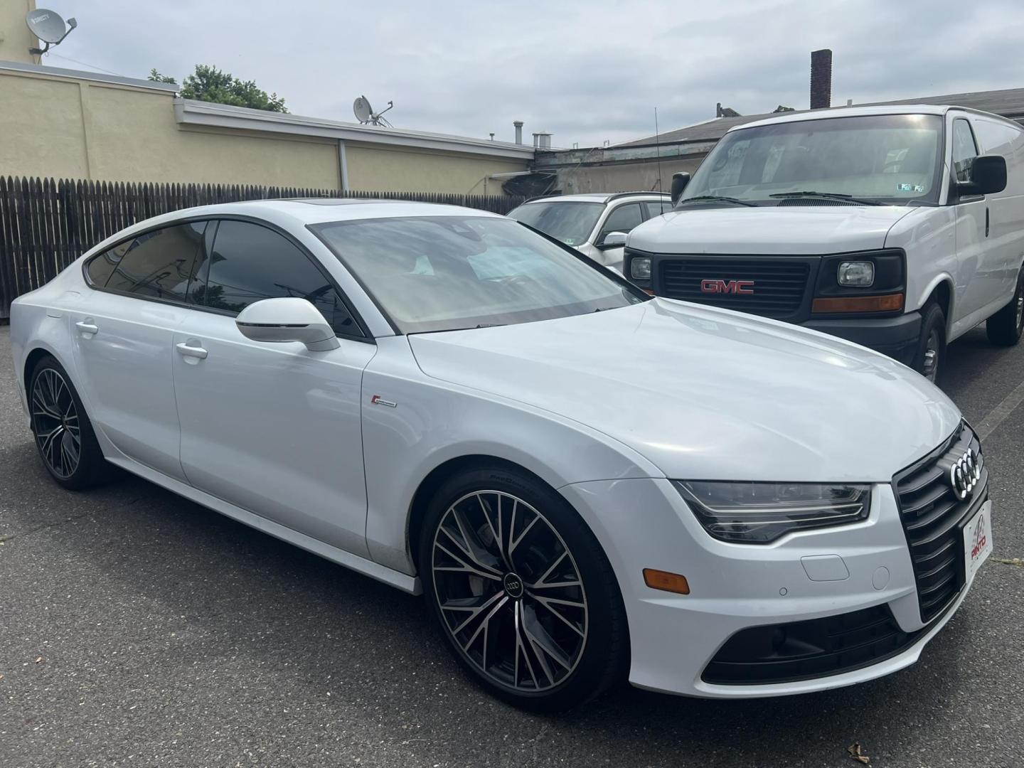 2017 White /Black Audi S7 4.0T Prestige quattro Tiptronic (WAUW2AFC3HN) with an 4.0L V8 DOHC 32V engine, 7A transmission, located at 1018 Brunswick Ave, Trenton, NJ, 08638, (609) 989-0900, 40.240086, -74.748085 - Wow! This Premium Plus A-7 is like new in every way! Recently had a ceramic coating on paint and window tint for heat and Ultra UV protection. Just had vehicle serviced and is perfect condition mechanically! A must see and drive ASAP, Please call Anthony to set up an appt. 609-273-5100 - Photo#7